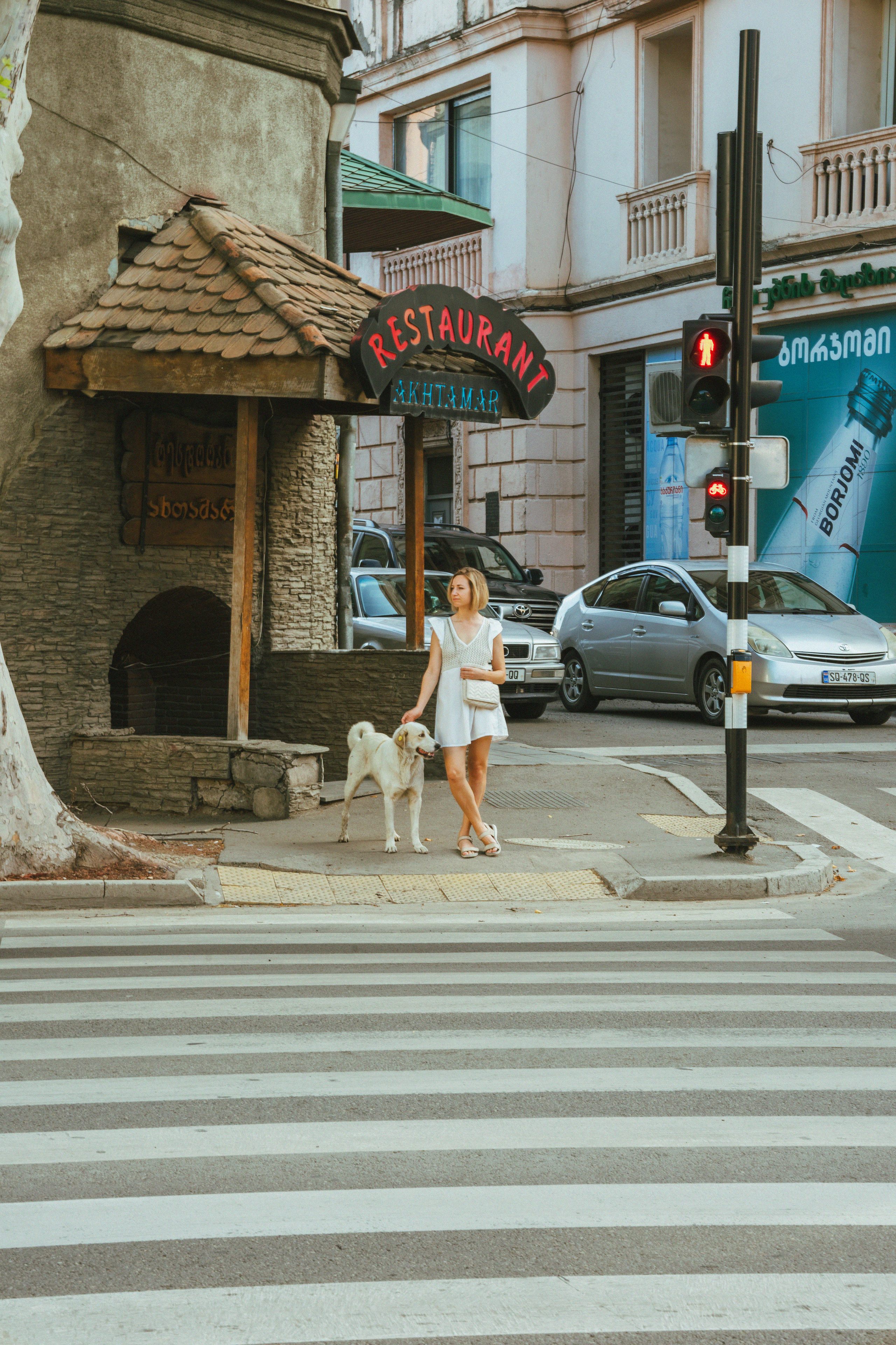 …история о зное, старом городе и Наташе. Марковы: фото, видео, кино и книги