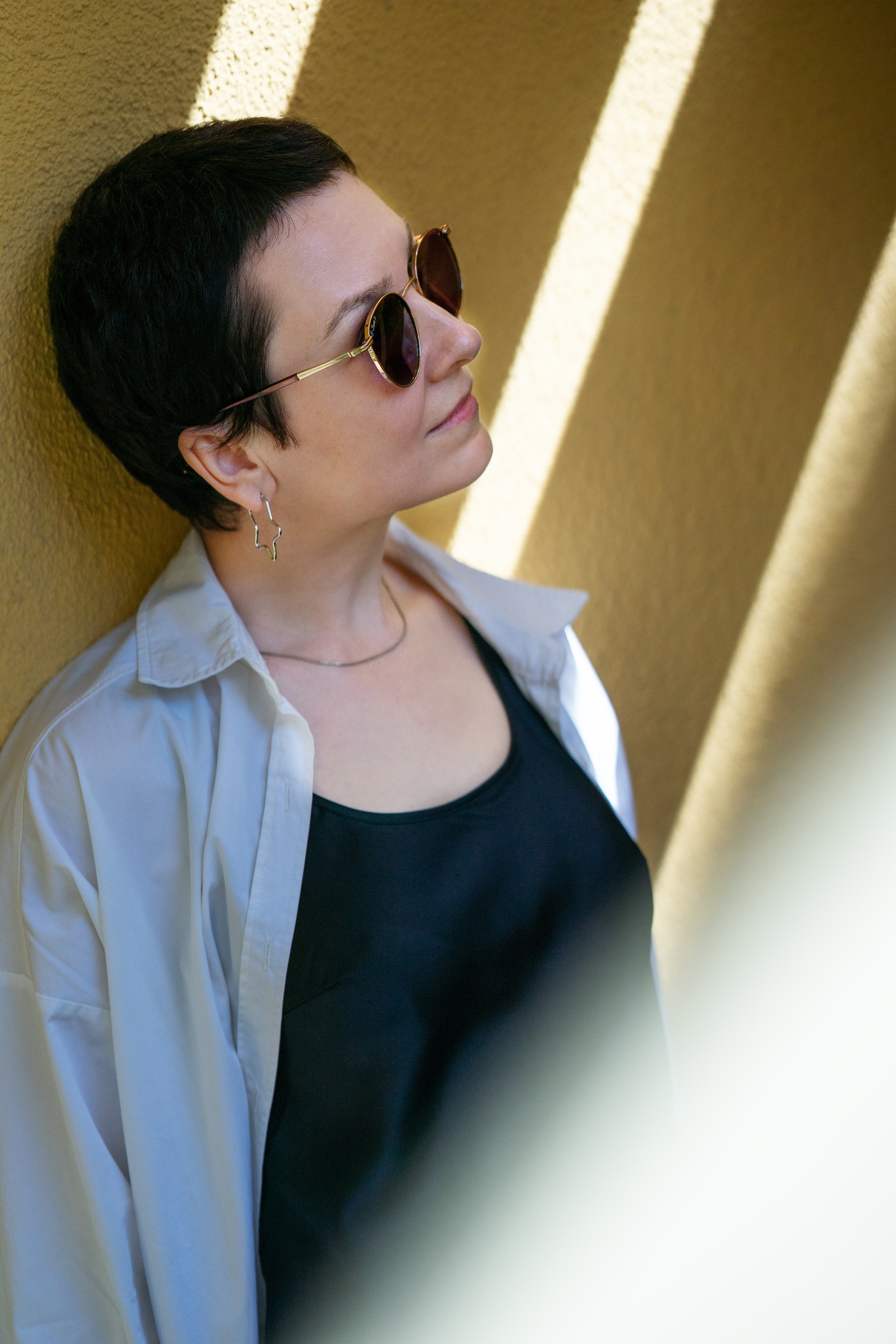 …история о кофе, сигаретах, почти Париже и Кате. Марковы: фото, видео, кино и книги