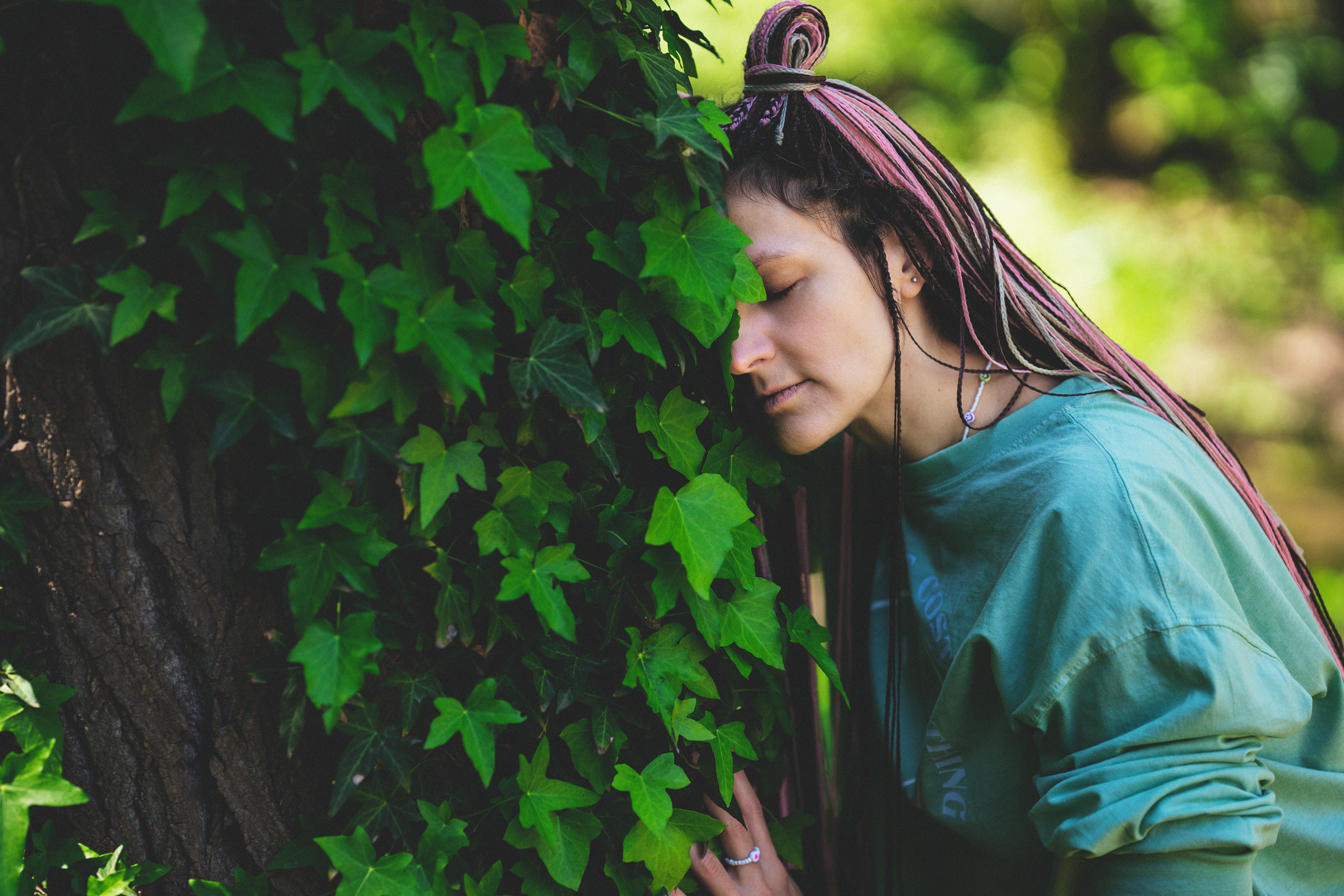 …история о листьях, маках, водопаде и Маше. Марковы: фото, видео, кино и книги