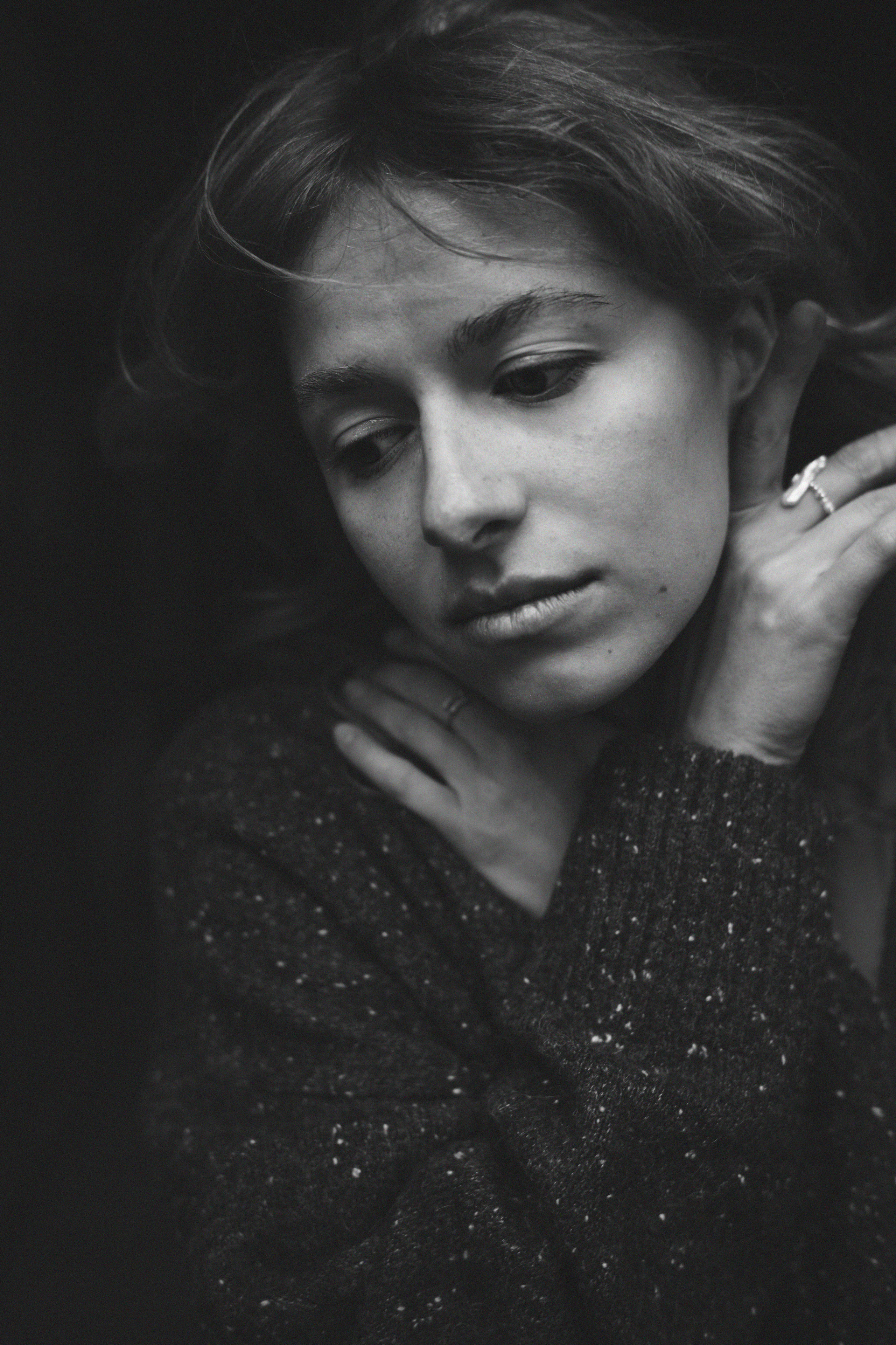 …история об отражениях, хрупкости, красном платье и Кате. Марковы: фото, видео, кино и книги