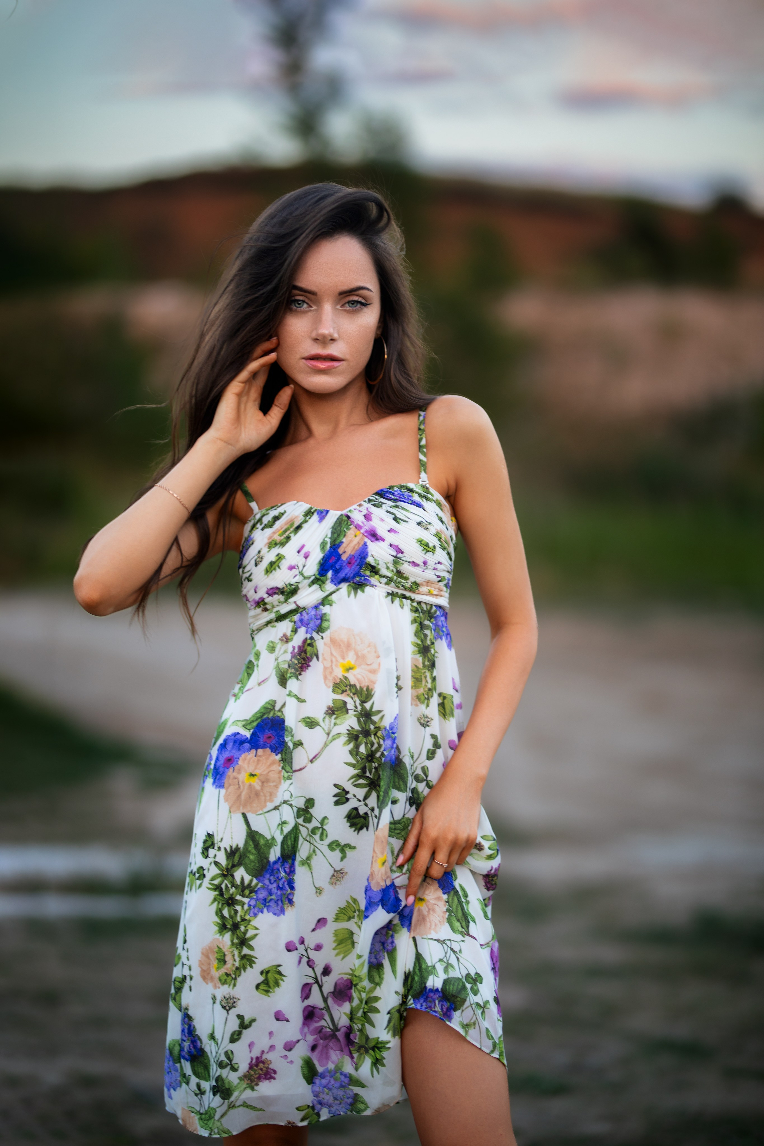 Летняя съемка с Екатериной на природе в парке Белый Колодец в формате для «себя»