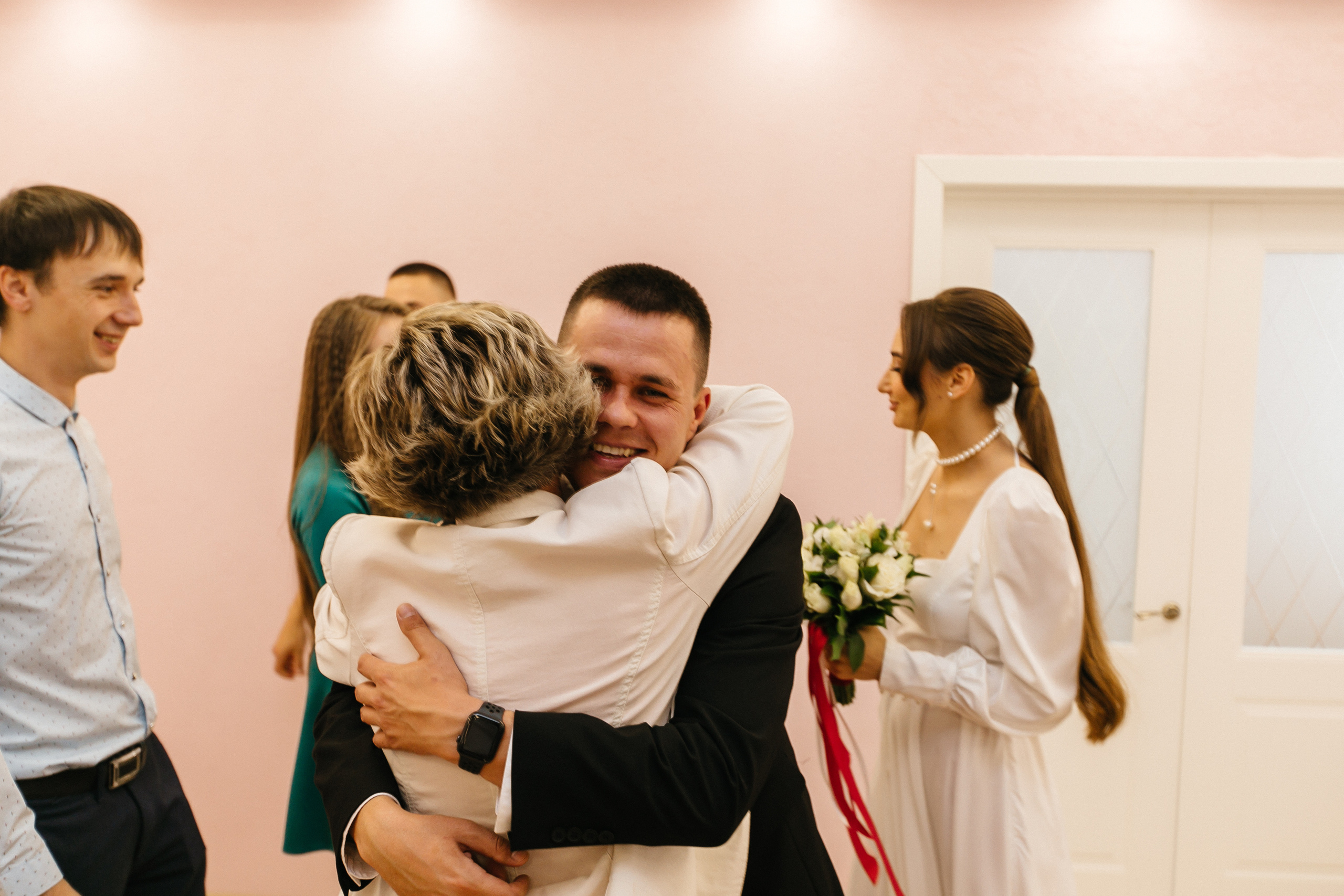 Листья кружились в свадебном вальсе, осень дарила тёплые дни. Душевный фотограф Ваших самых ярких событий Марина Погребняк