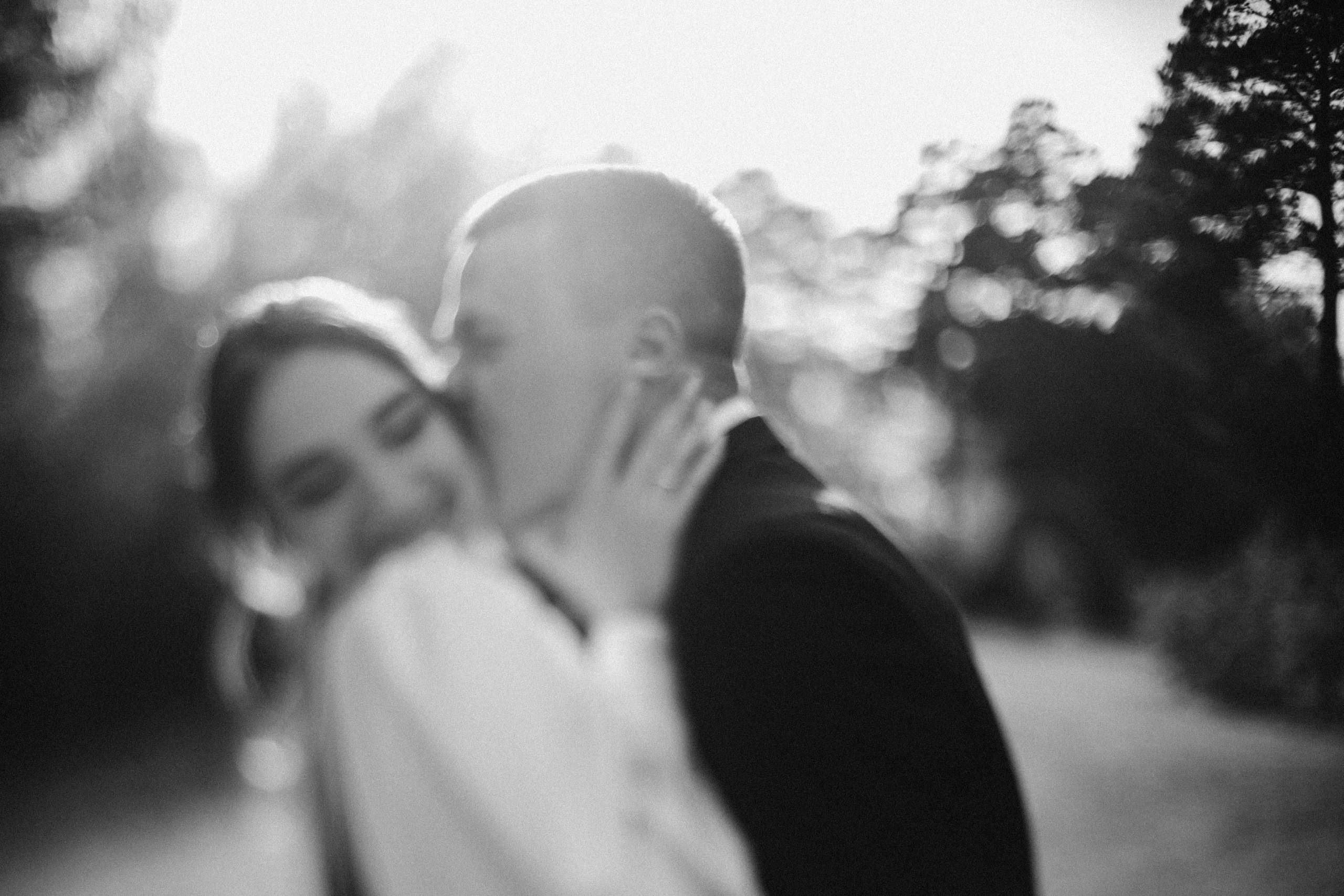 Листья кружились в свадебном вальсе, осень дарила тёплые дни. Душевный фотограф Ваших самых ярких событий Марина Погребняк