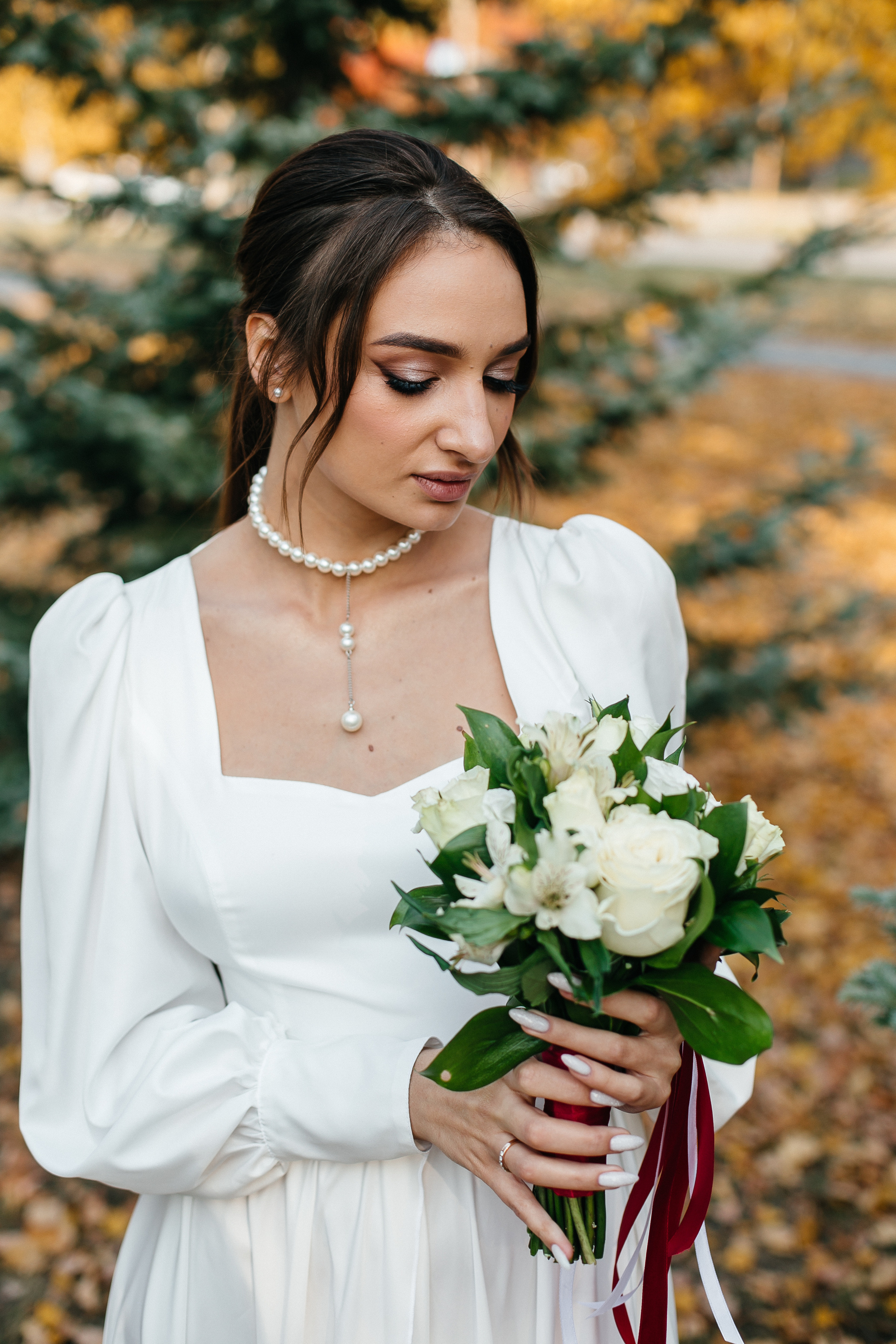 Листья кружились в свадебном вальсе, осень дарила тёплые дни. Душевный фотограф Ваших самых ярких событий Марина Погребняк