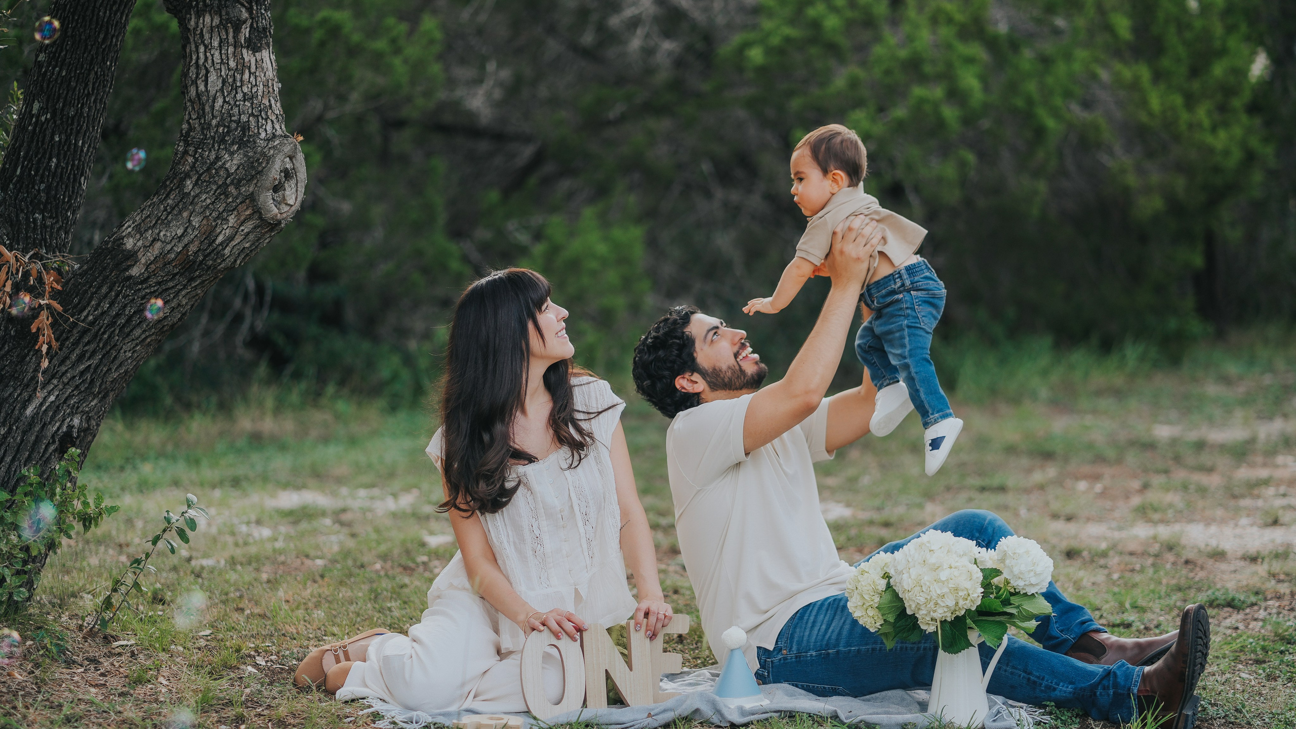 Golden hour Family session — Austin Photography