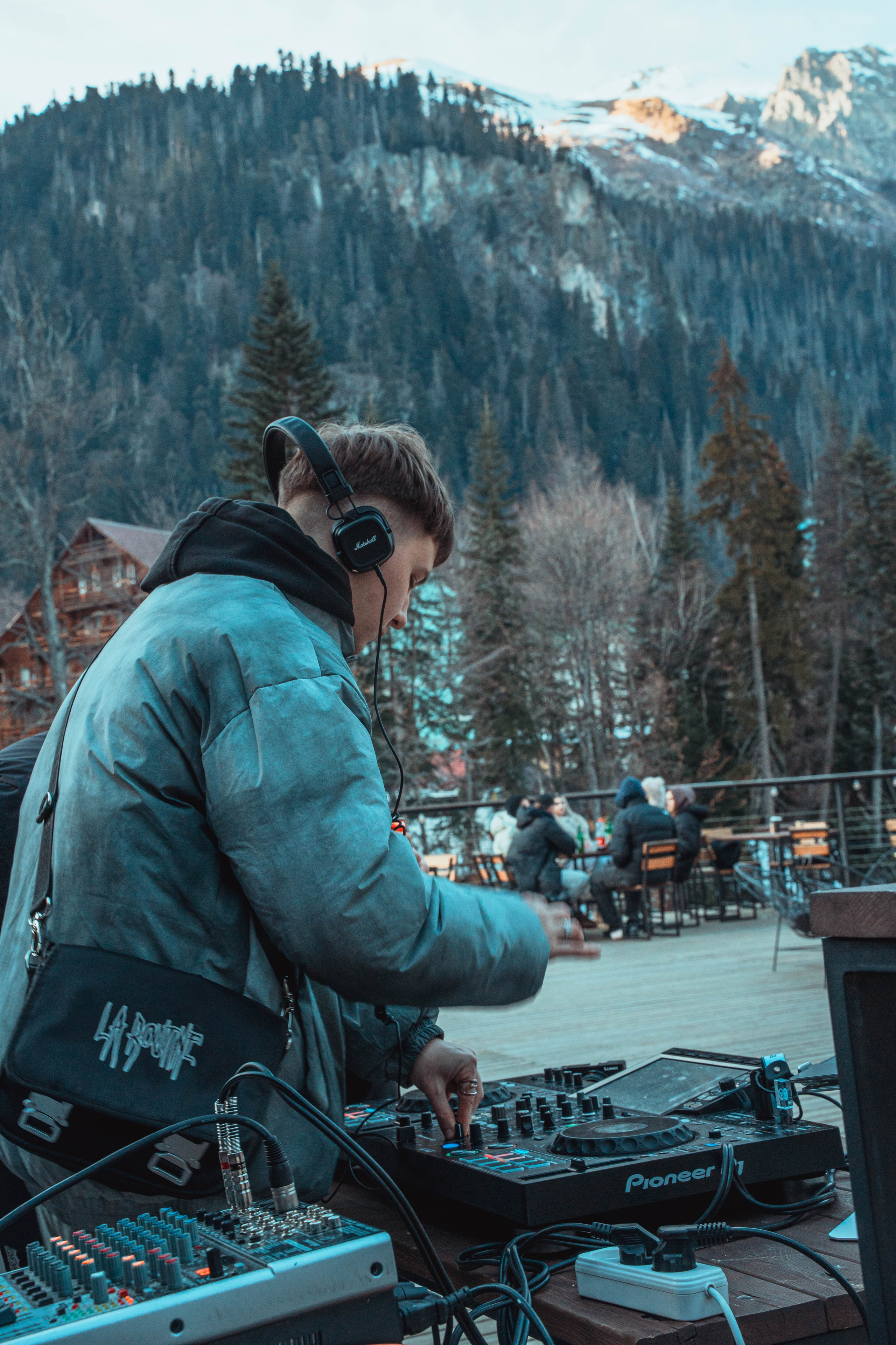 ZHARA TOUR DOMBAY | 2025 | PART1. ZHARA CREW