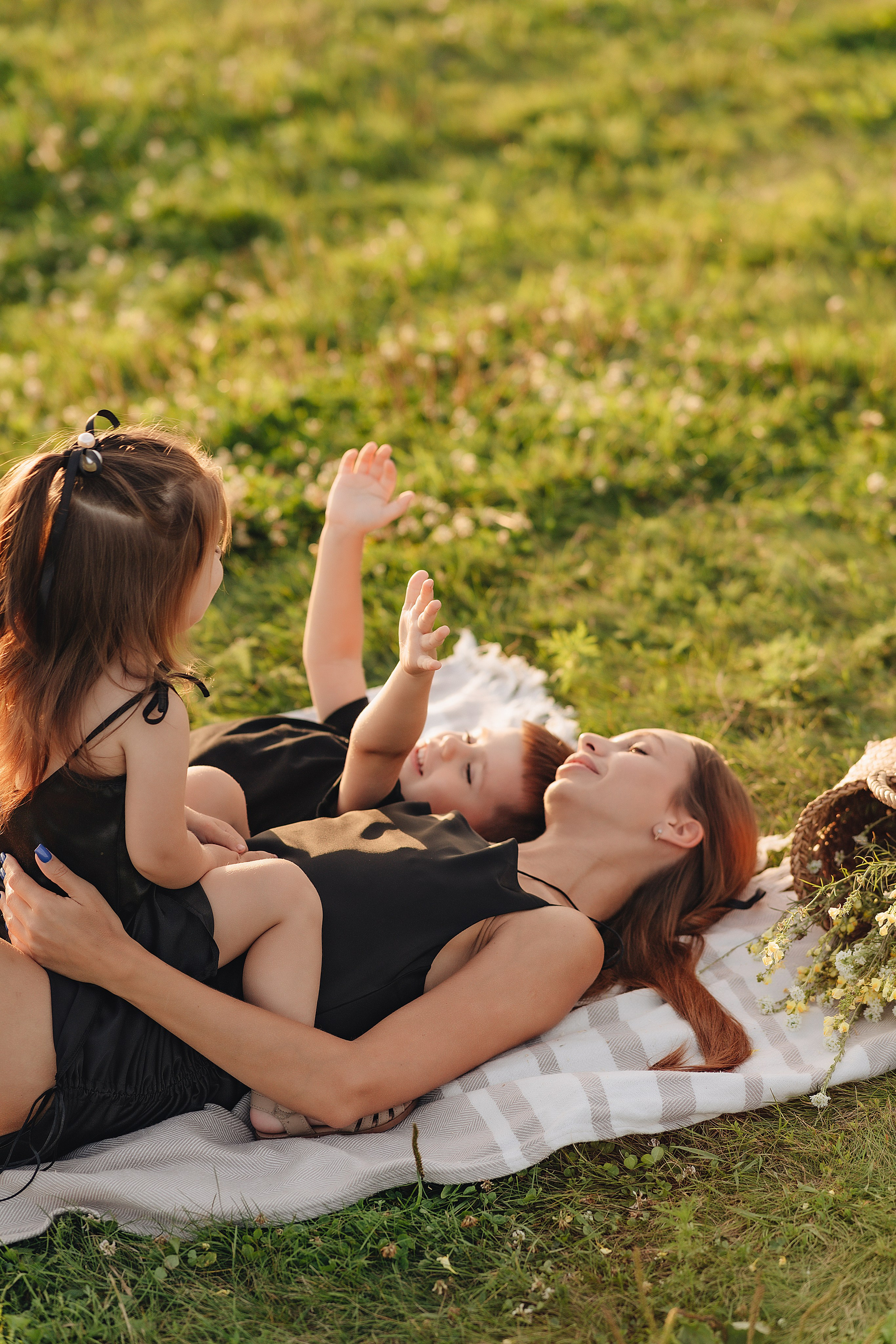 Юлия, Арина и Артём. Фотограф Карина Шмулёва. Воронеж и область