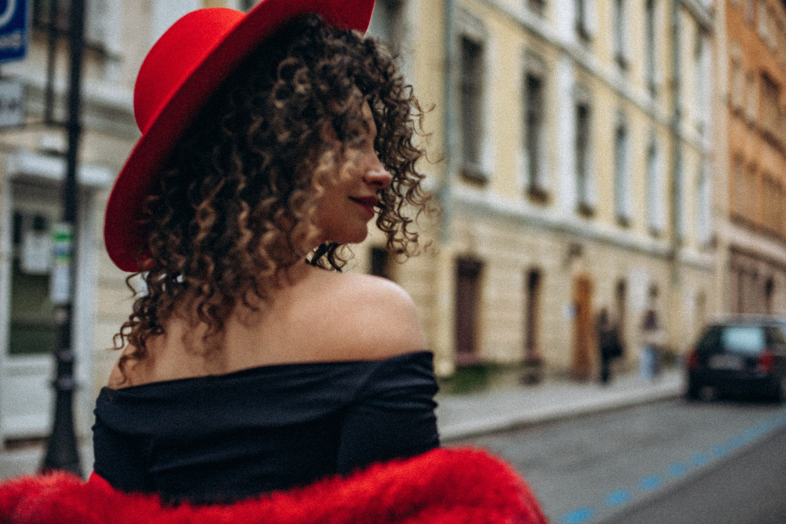 Елена и октябрь. Фотопрогулка в Петербурге. Индивидуальный и семейный фотограф в Санкт-Петербурге