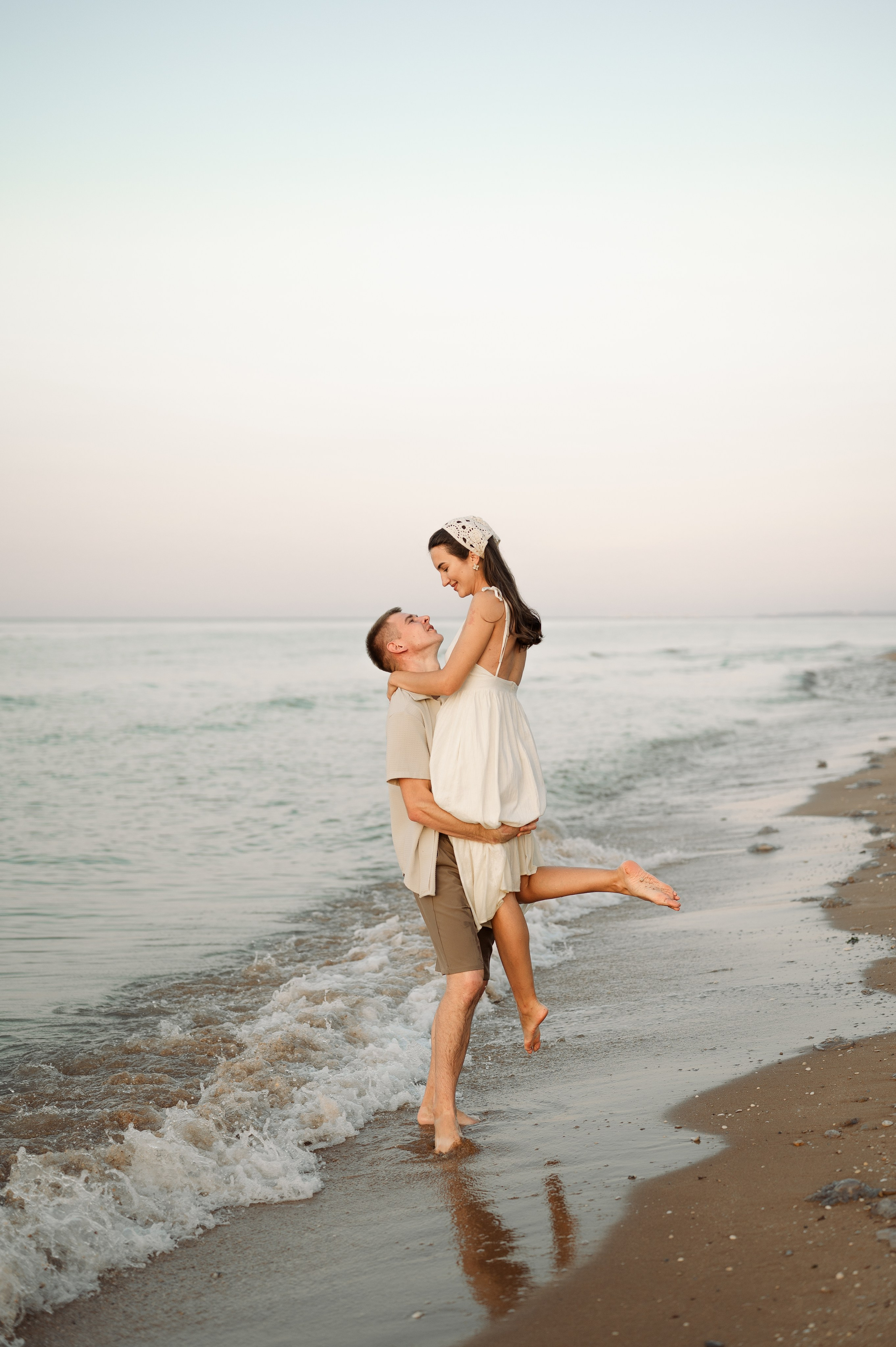 Предсвадебная съёмка на море🌊. Свадебный и семейный фотограф в Краснодаре Алина Мельник