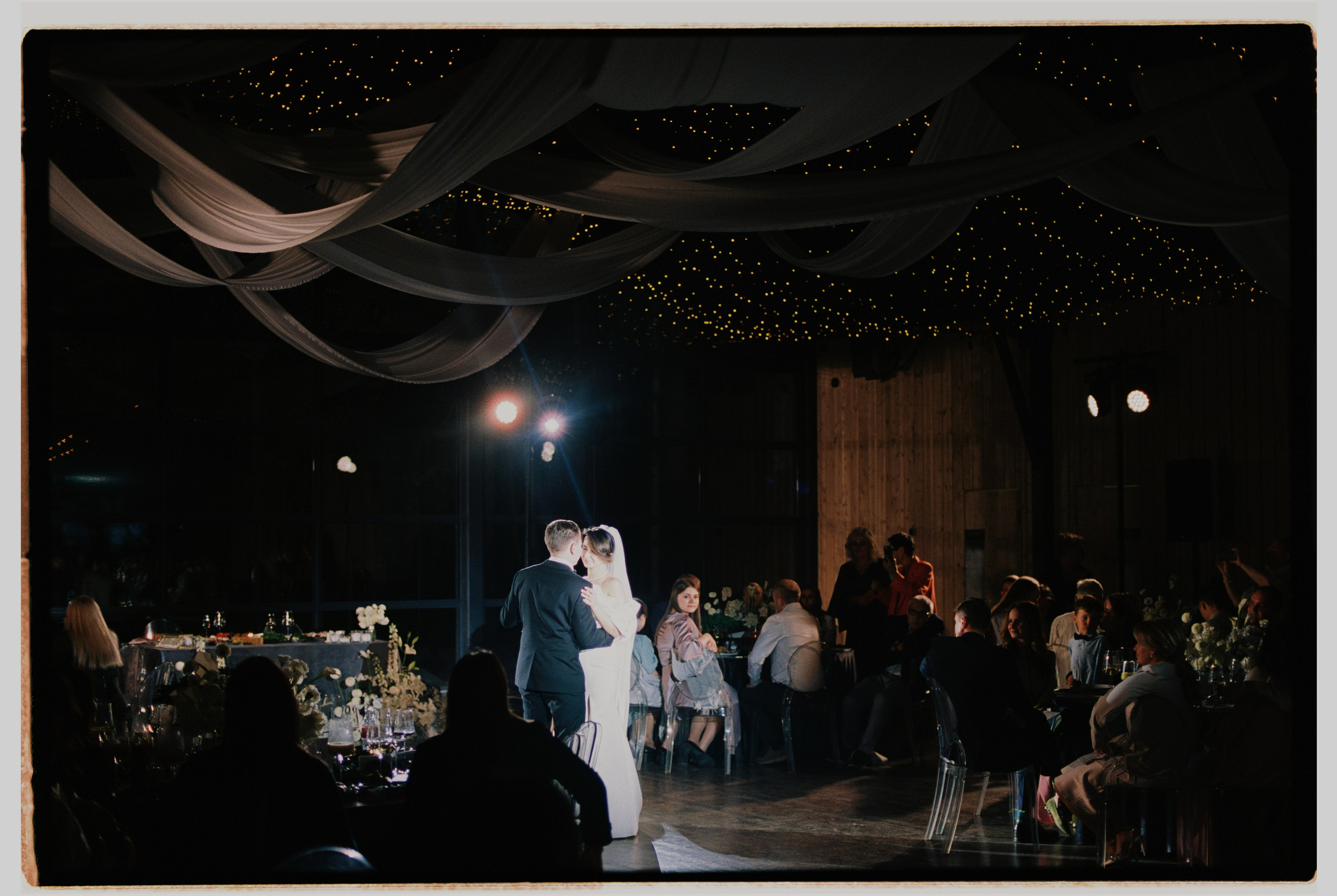 Film WD. Свадебный и репортажный фотограф