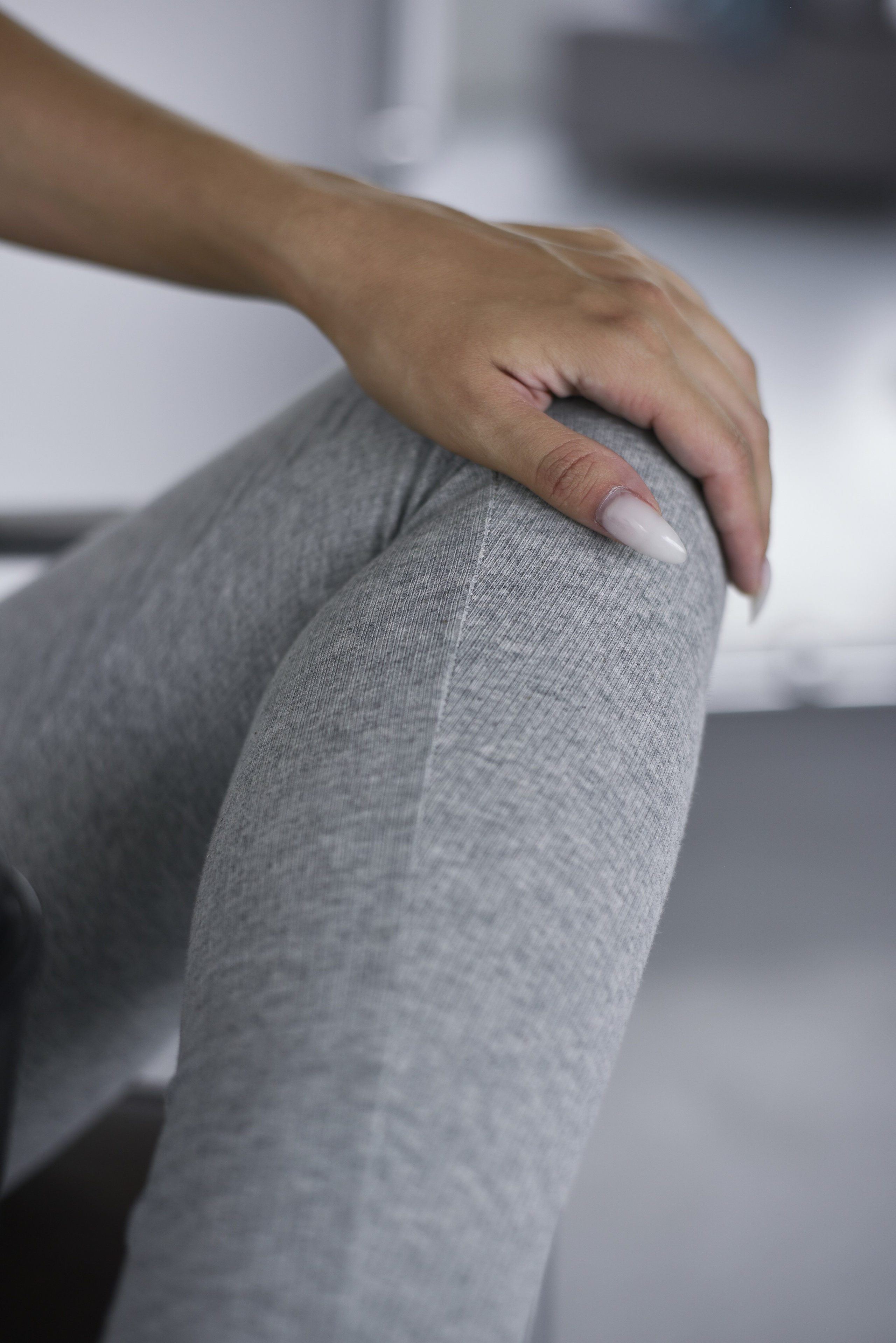 Кейс с леггинсами для вб. Фотограф Таина Комбарова