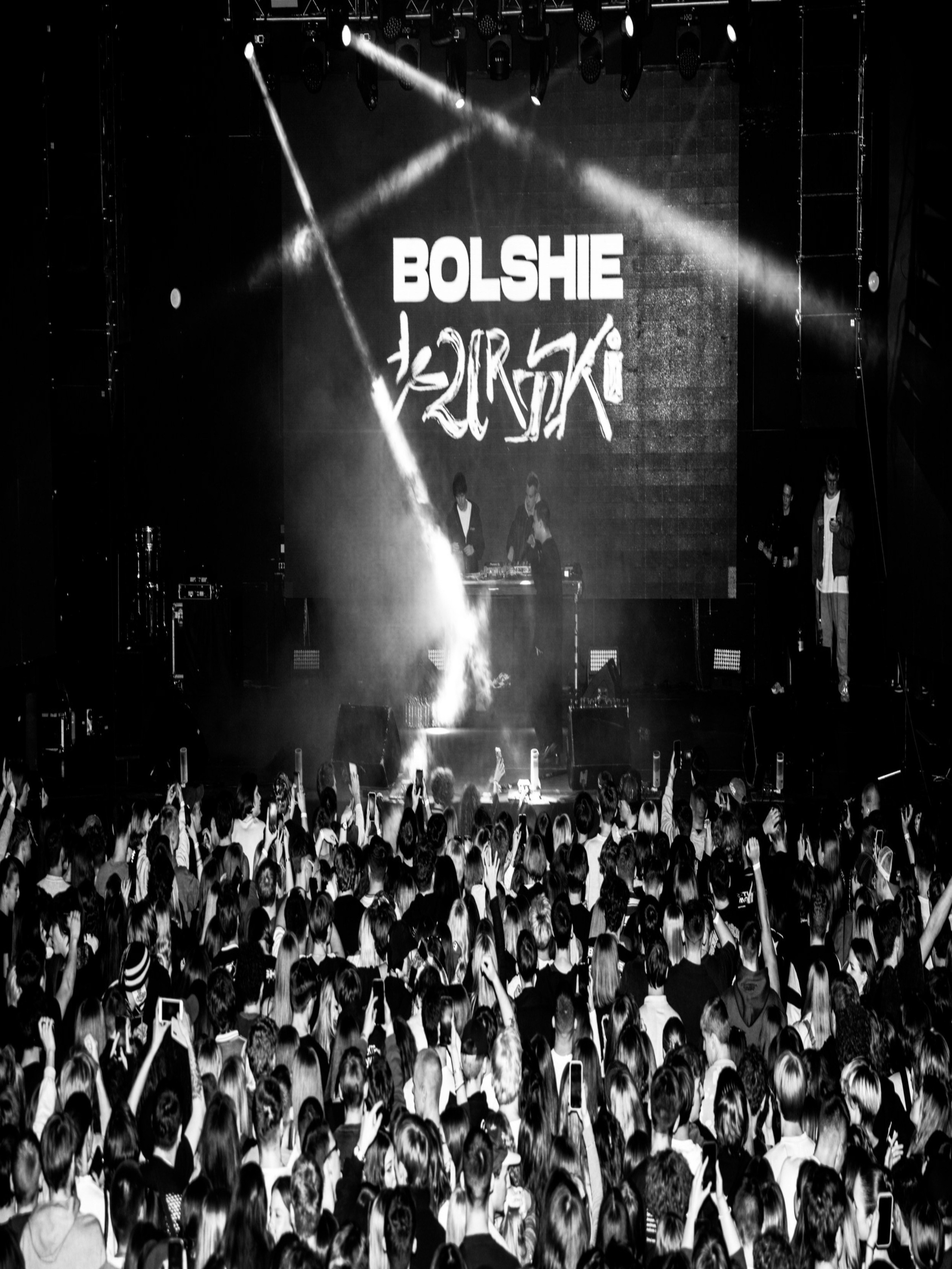 WITHOUT COLOR BUT WITH SWAG. DRIPSTOCK MAG