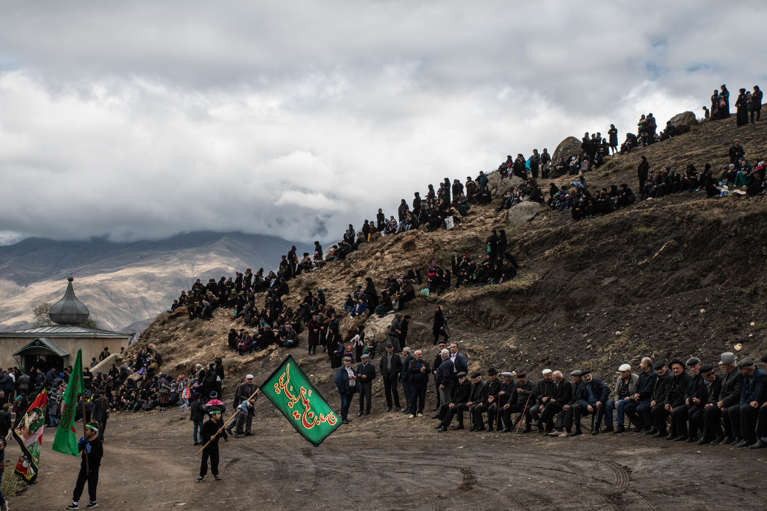 Ашура. Журналист, фотограф и кинодокументалист Владимир Севриновский