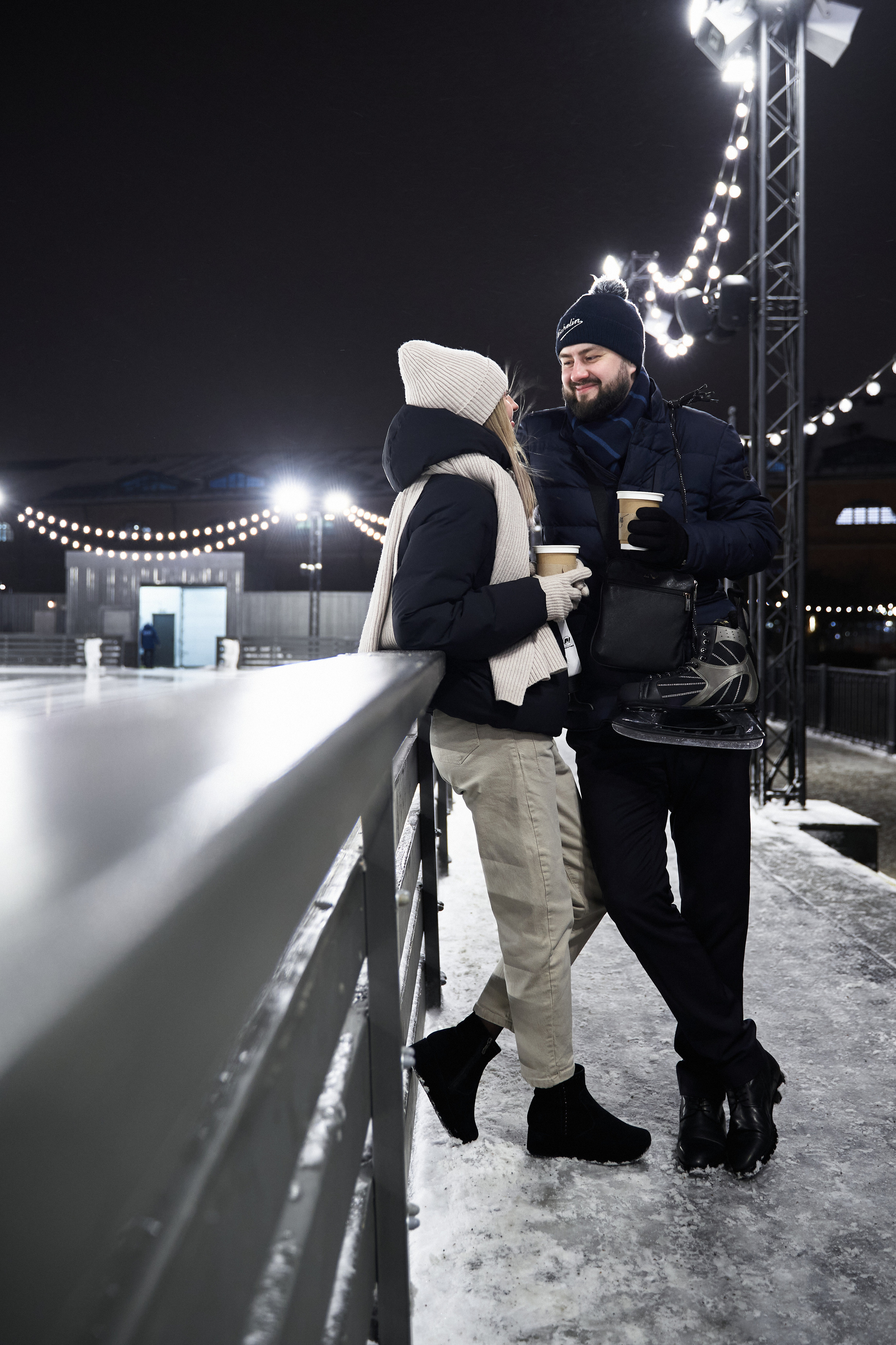 Фотосессия для двоих на катке. Свадебный и Репортажный фотограф в Санкт-Петербурге Дмитрий Бирцев