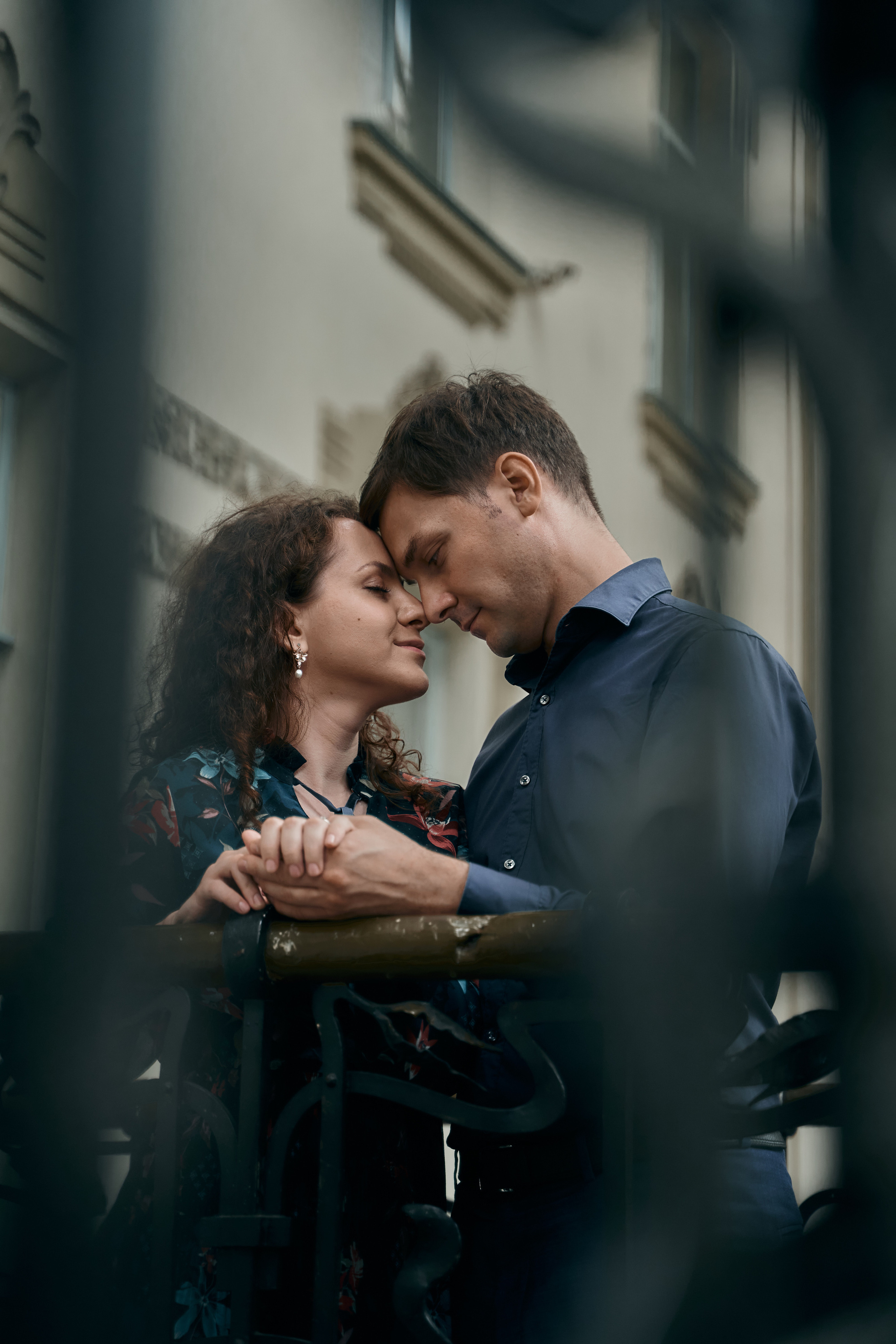 Фотосессия для двоих на Витебском вокзале. Свадебный и Репортажный фотограф в Санкт-Петербурге Дмитрий Бирцев