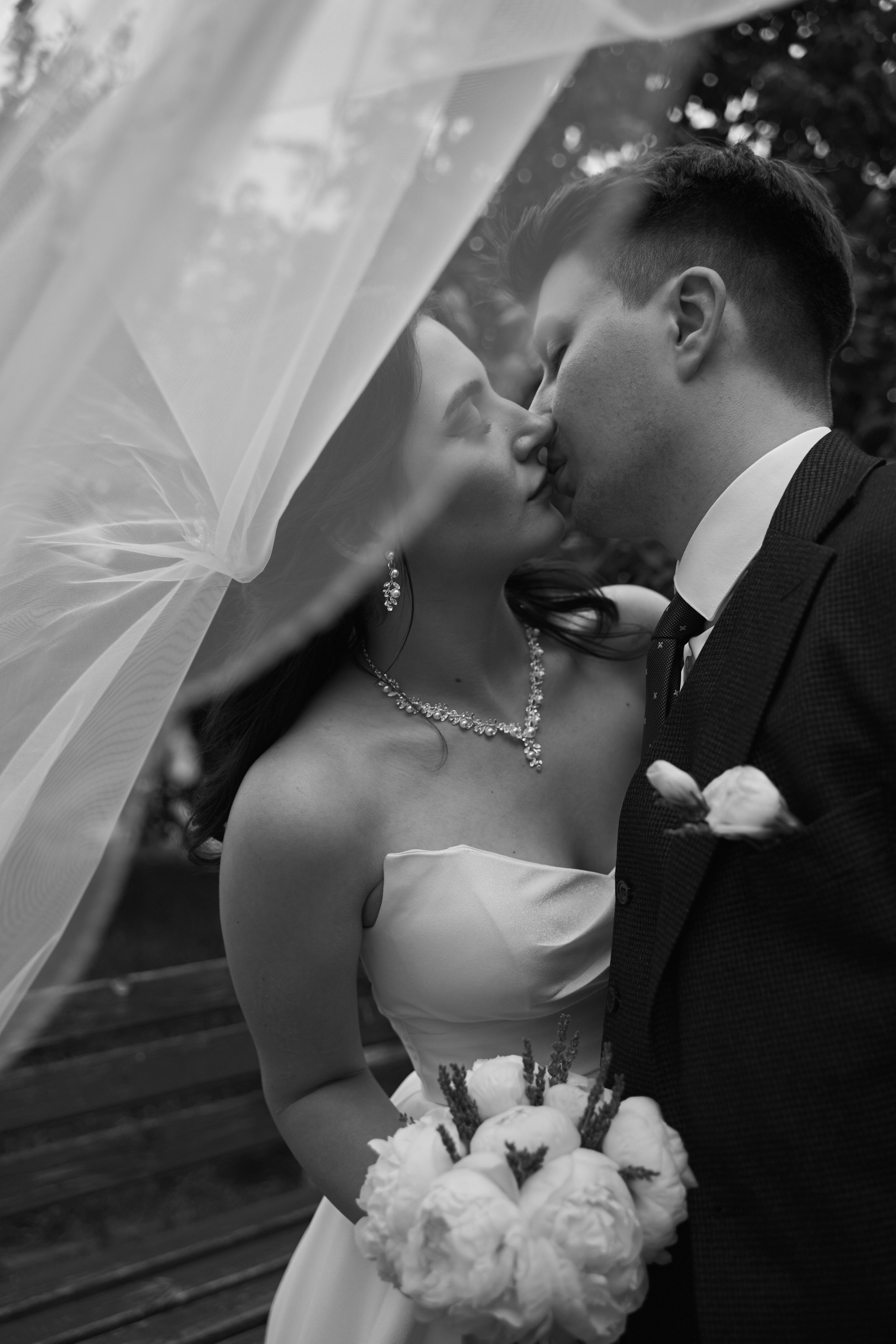 Свадебная фотосессия у Санкт-Петербург Плаза. Свадебный и Репортажный фотограф в Санкт-Петербурге Дмитрий Бирцев