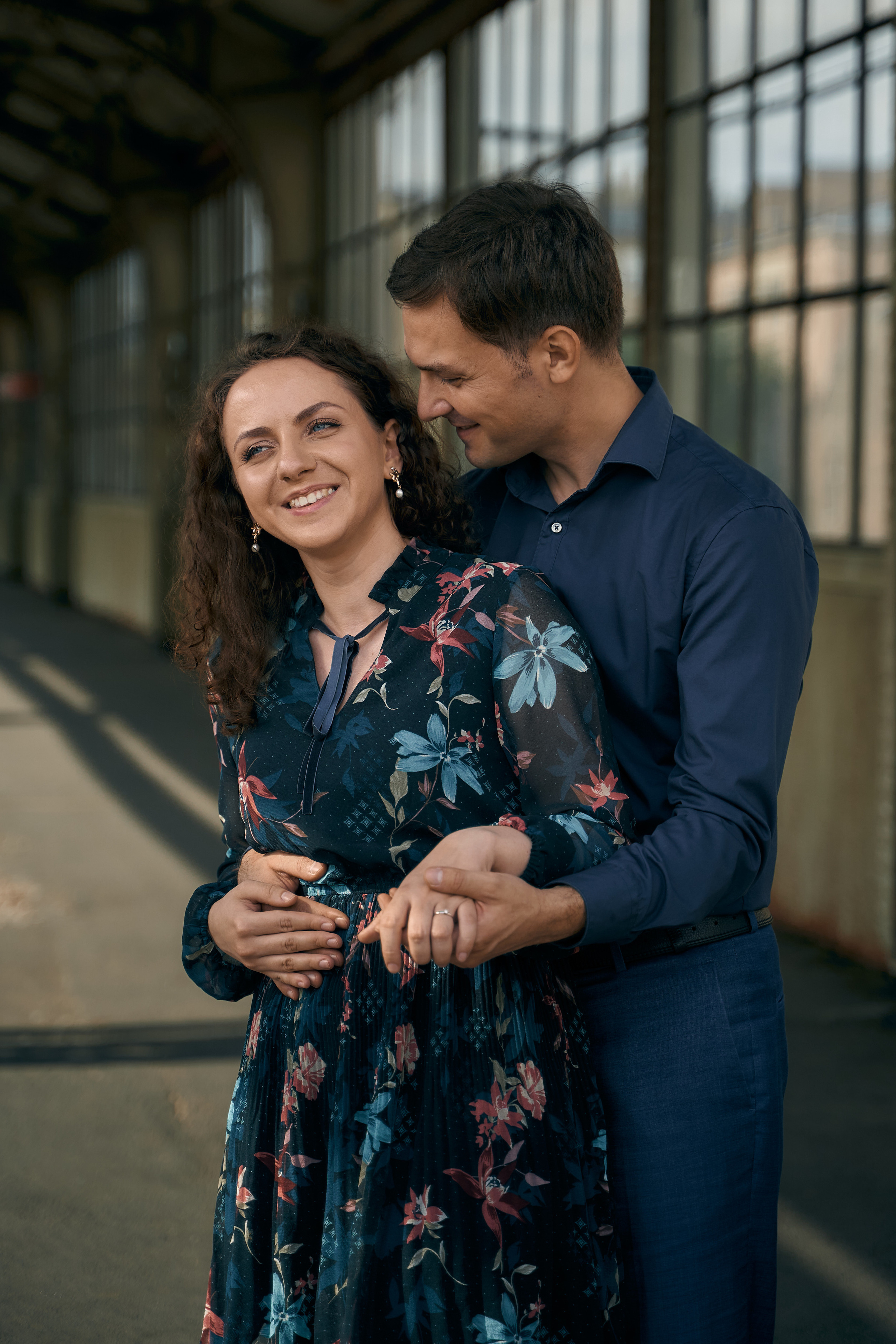 Фотосессия для двоих на Витебском вокзале. Свадебный и Репортажный фотограф в Санкт-Петербурге Дмитрий Бирцев