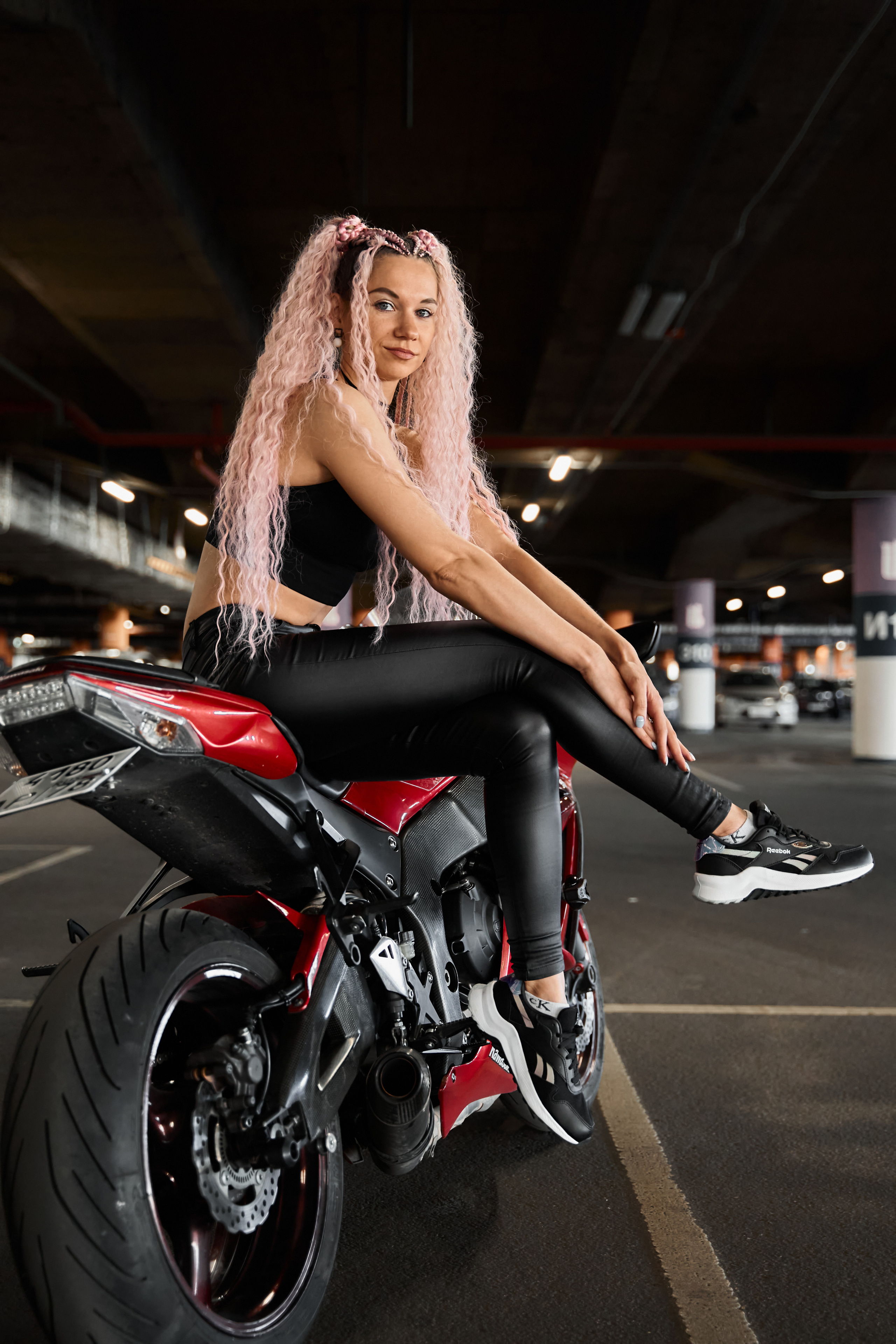 Фотосессия с мотоциклом в СПб. Свадебный и Репортажный фотограф в Санкт-Петербурге Дмитрий Бирцев