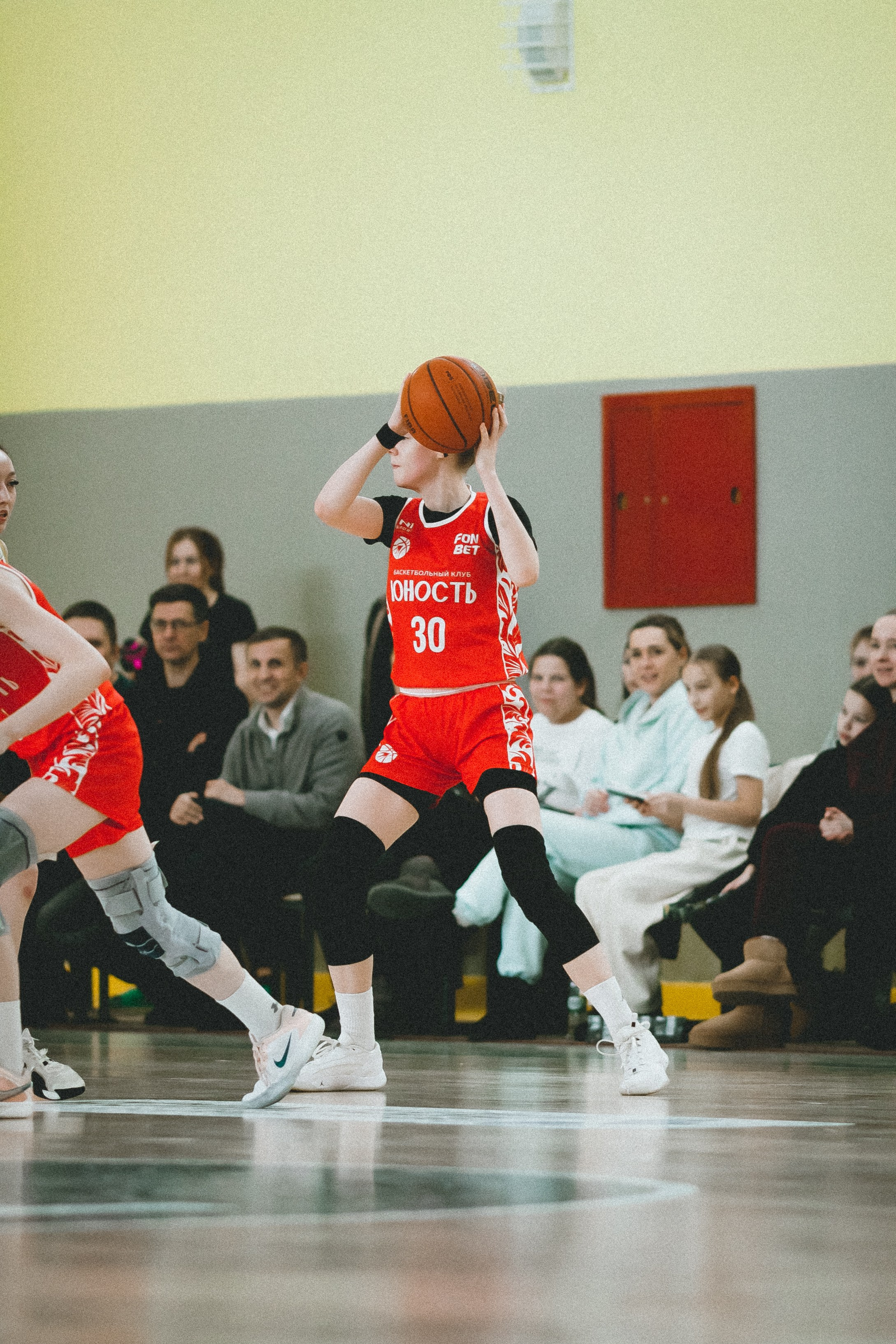 Атланта-Юность / 1. Фотография