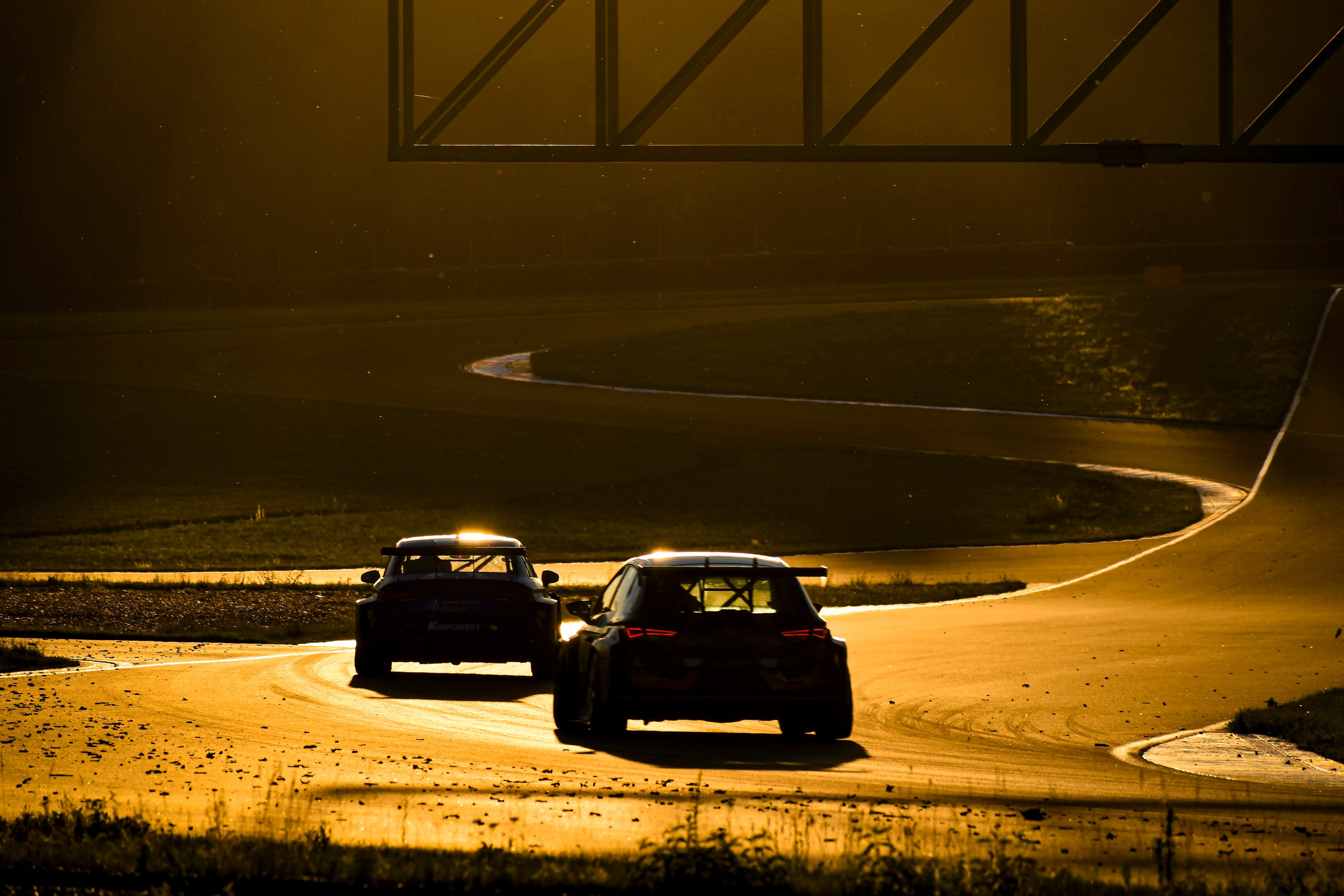 Сезон 2024 Russian Endurance Challenge. Голосов Дмитрий — автоспортивный фотограф