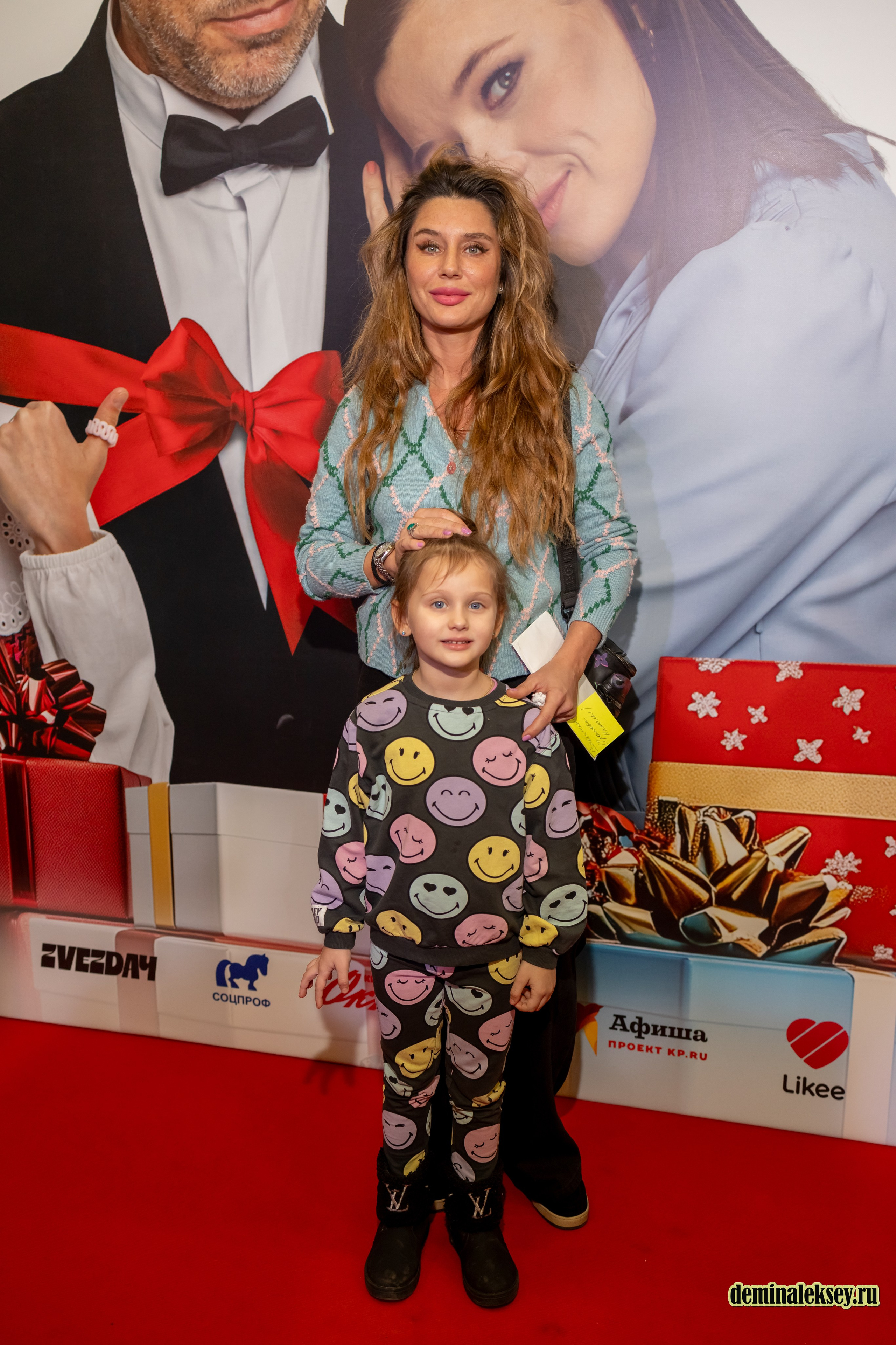 Премьера фильма папу маме заверни в кинотеатре Октябрь. Репортажный, семейный и студийный фотограф в Москве Демин Алексей