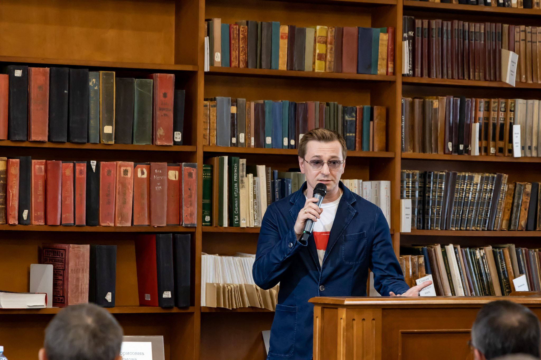 Открытие цикла экскурсий «Ленинка со звездой». Репортажный, семейный и студийный фотограф в Москве Демин Алексей