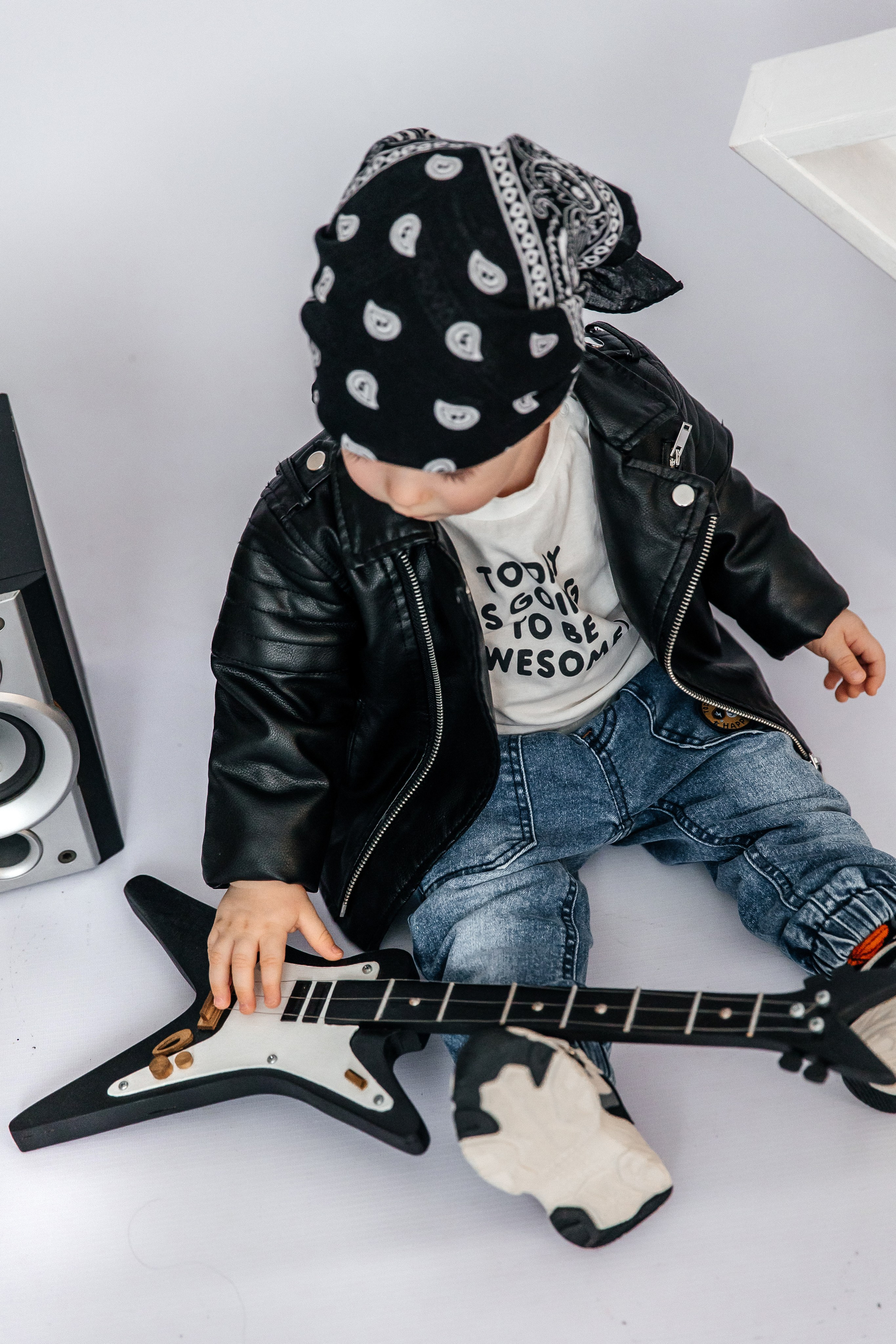 Гитара. Детский фотограф, выпускные альбомы в Нижнем Новгороде Бодягина Мария