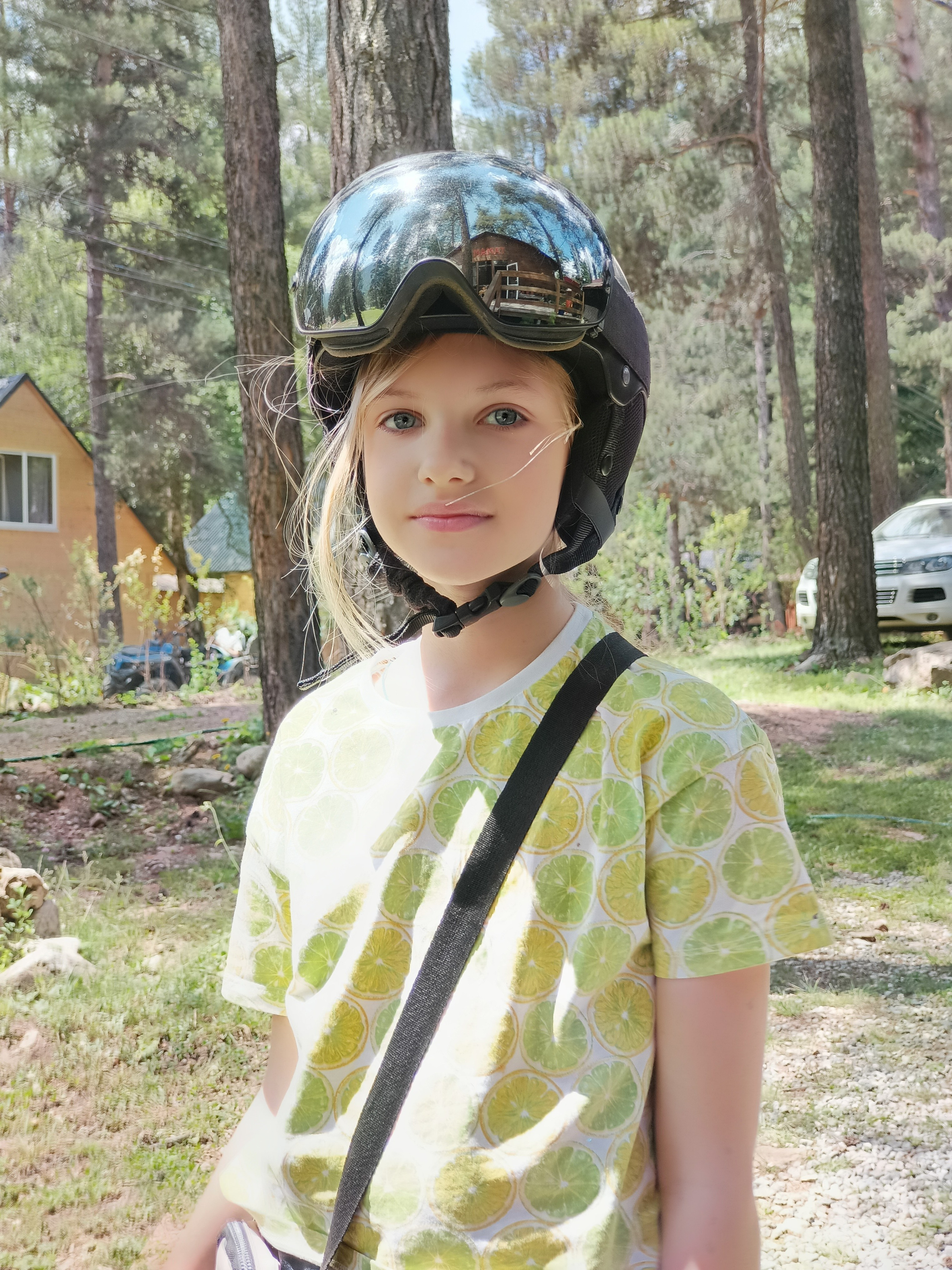 Эльбрус 2023 Маша Саша Дима. Заставка