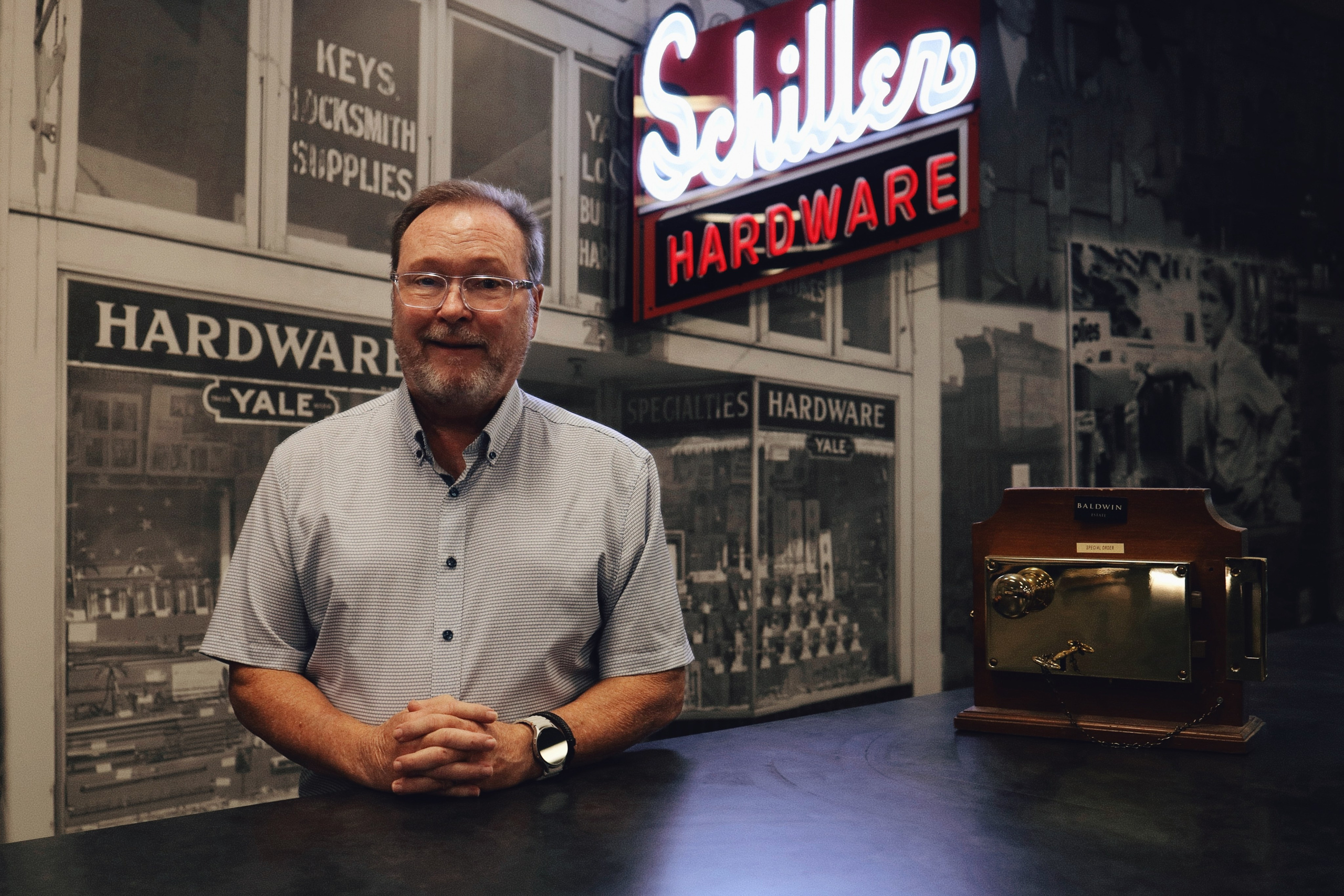 Schiller Hardware | Louisville, Kentucky. POLINA MÔMOT
