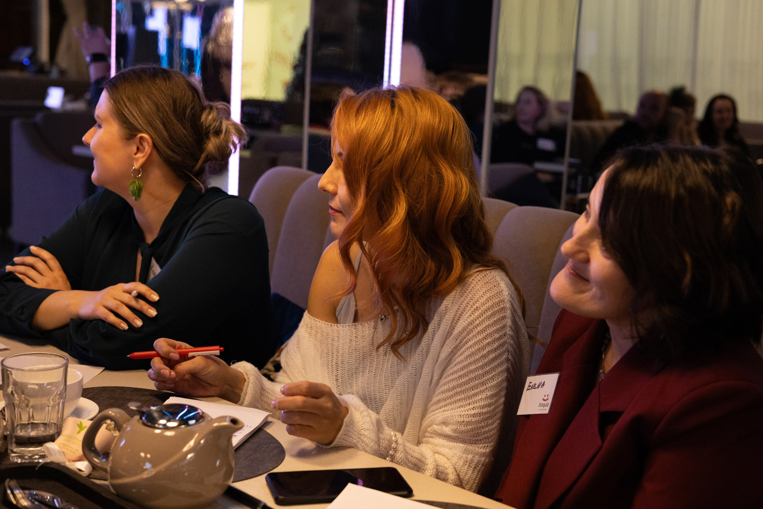 13ая BIZ QUIZ: деловая игра | Красноярск. Фотограф Красноярск съемки лавстори, фотосессия в студии, портретная съемка, творческие фотосессии