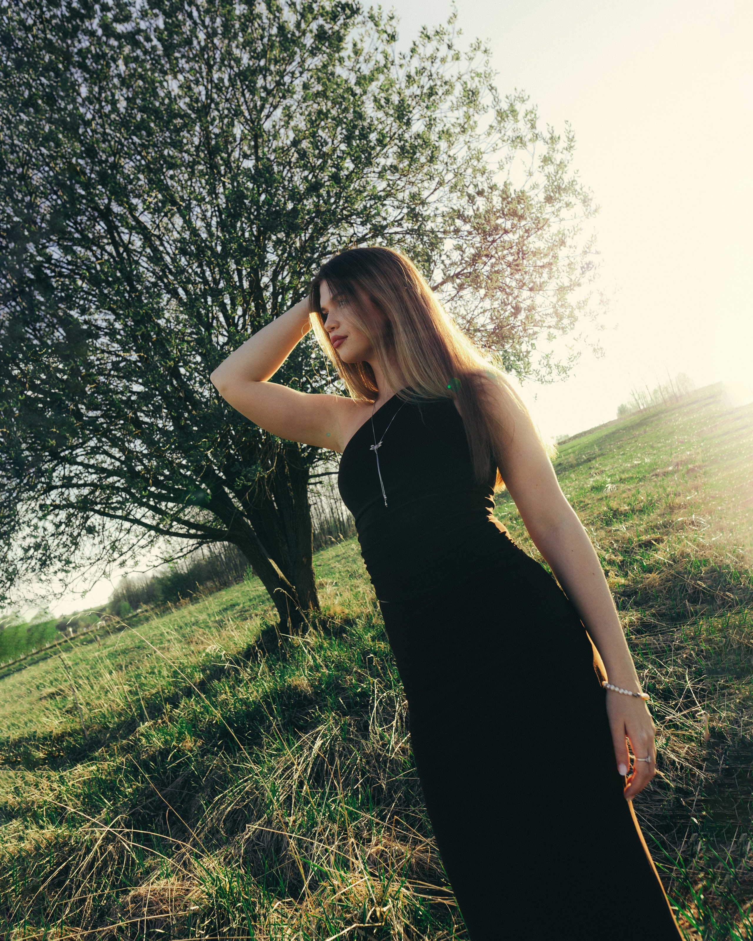 Garden. Sun Betty — кинофотограф Элизабет