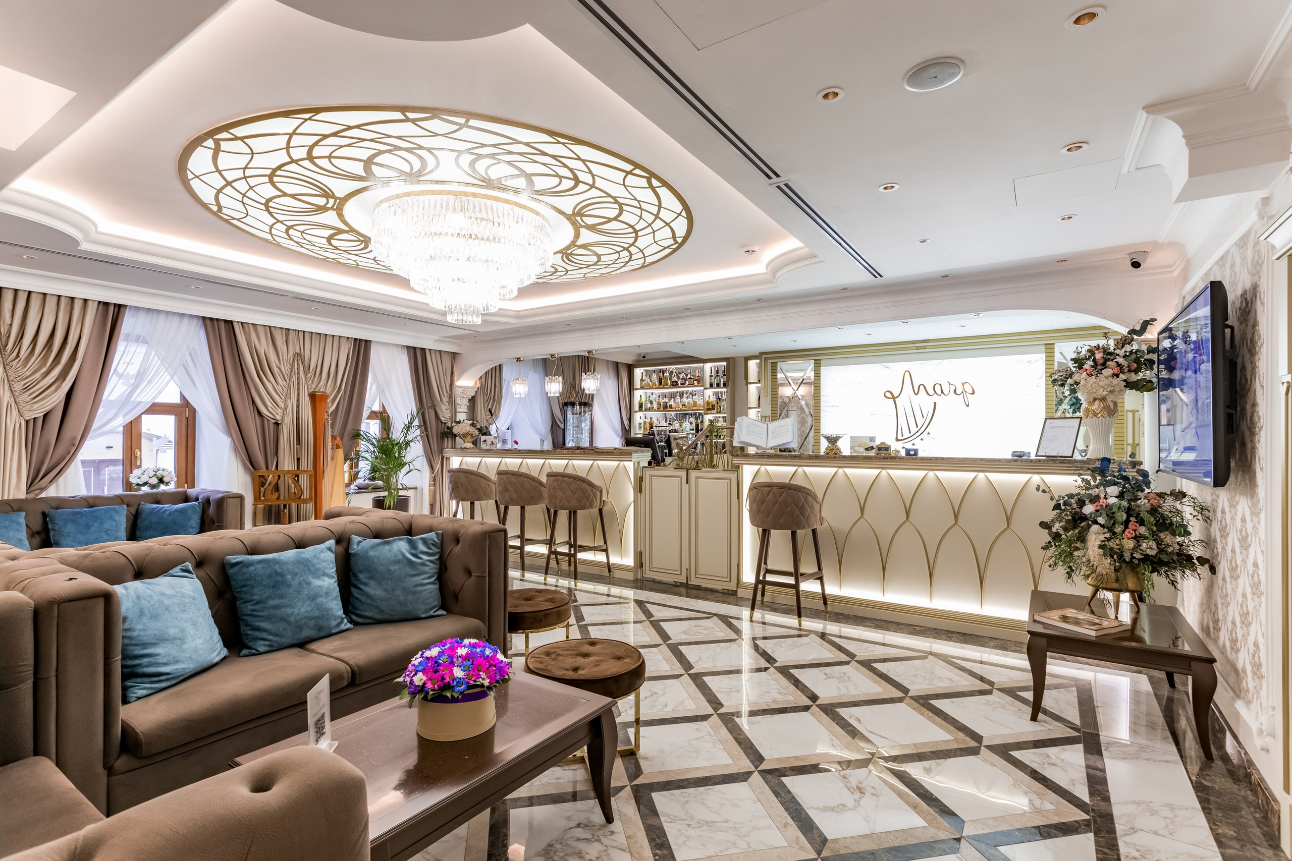 Фотосъемка для ресторана Волшебная арфа. Интерьеры, Контент, Портреты | Фотограф в Москве Дани Терно