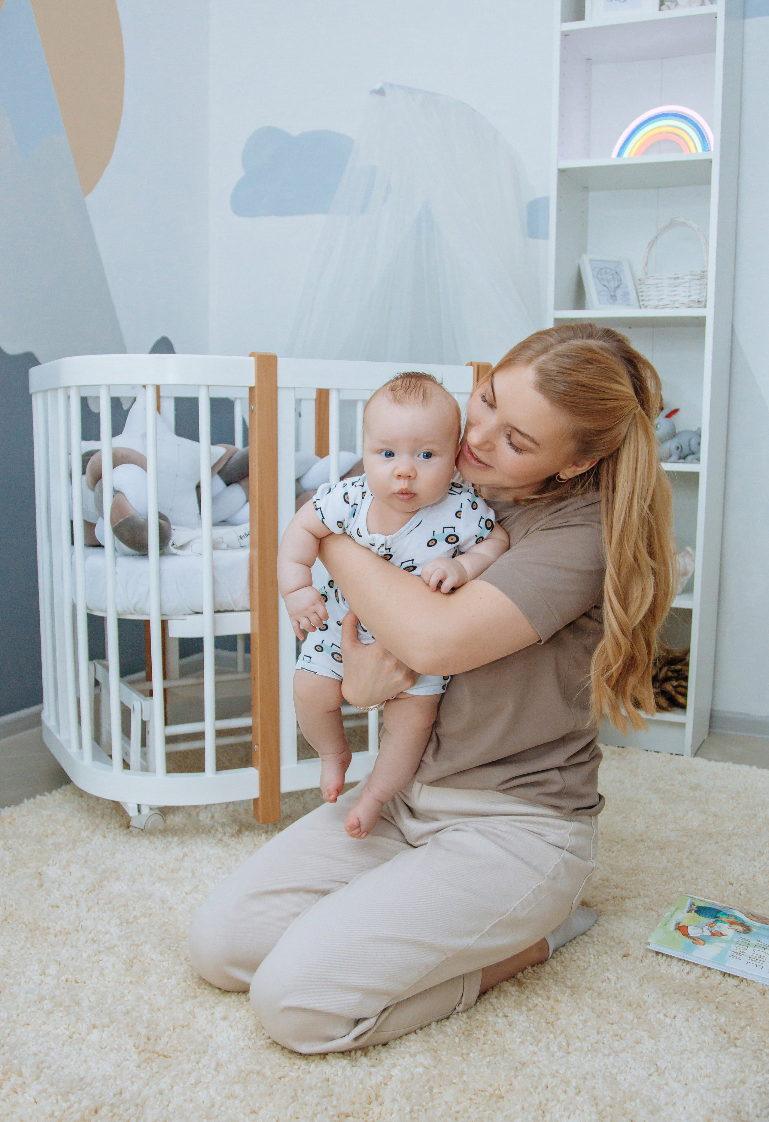 Контент для магазина детской мебели. Фотограф, видеограф