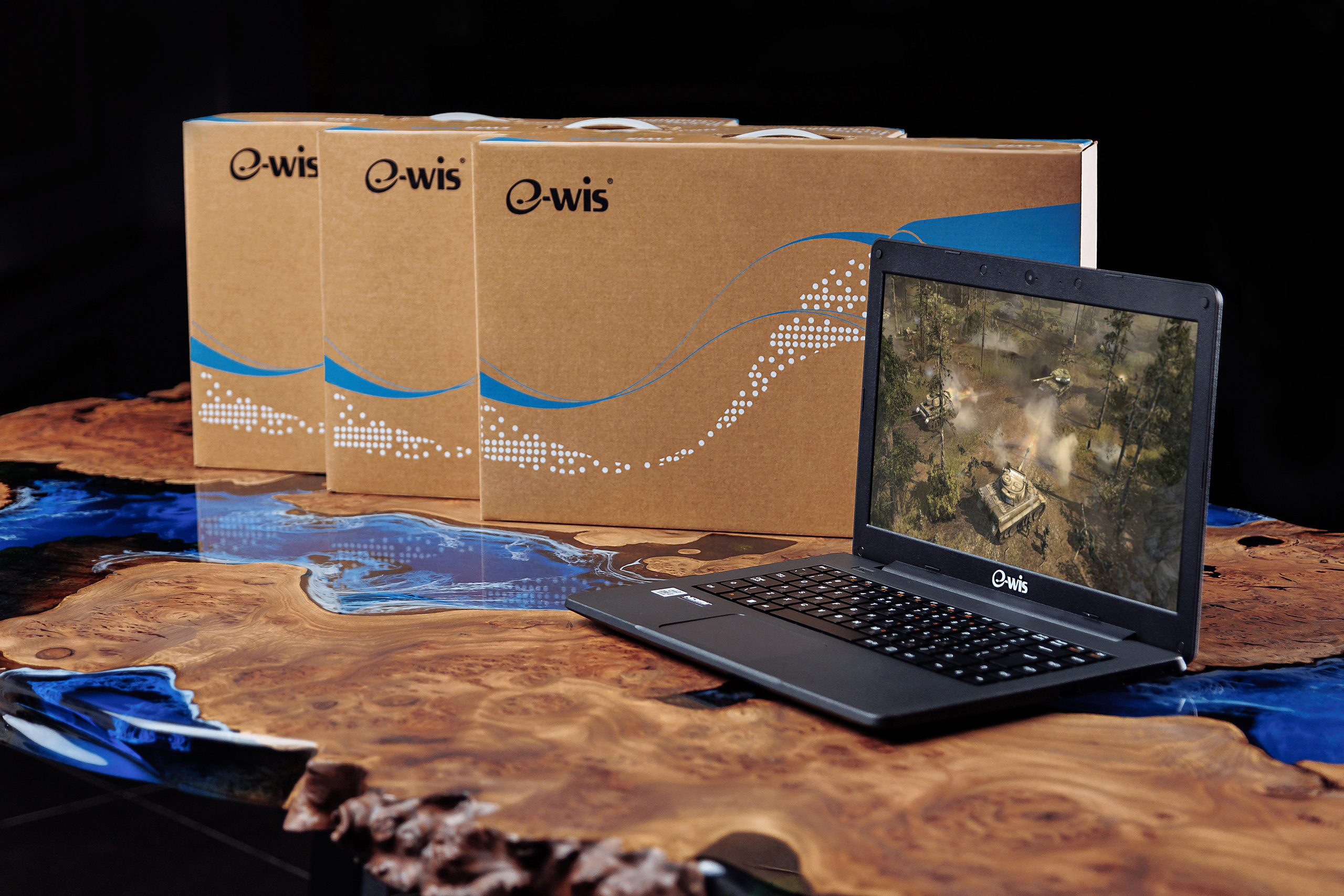 Фото с инфографикой для рекламы на «Авито», «Оzon», «Wildberries»