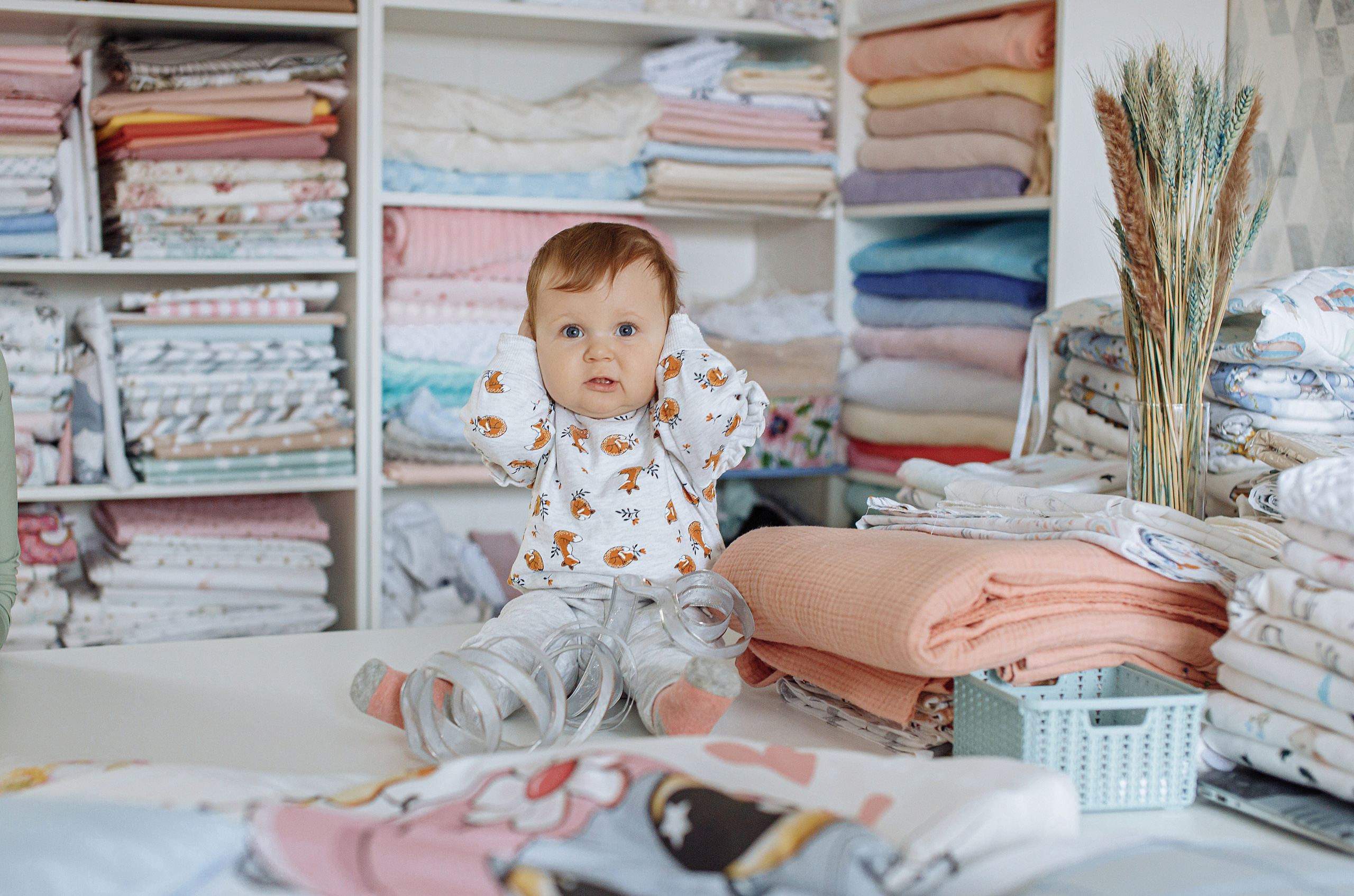 Контент для магазина детской мебели. Фотограф, видеограф