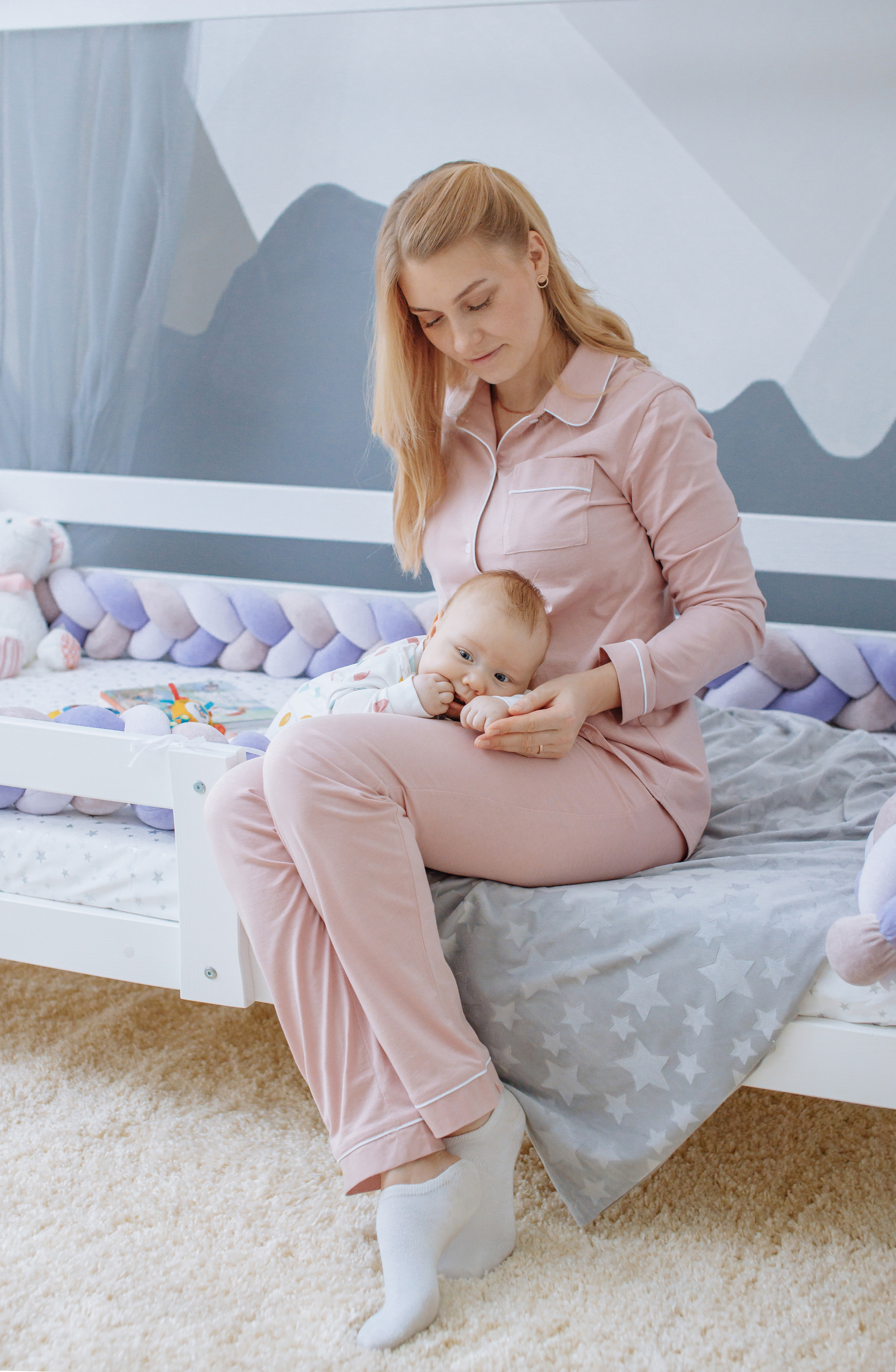 Контент для магазина детской мебели. Фотограф, видеограф