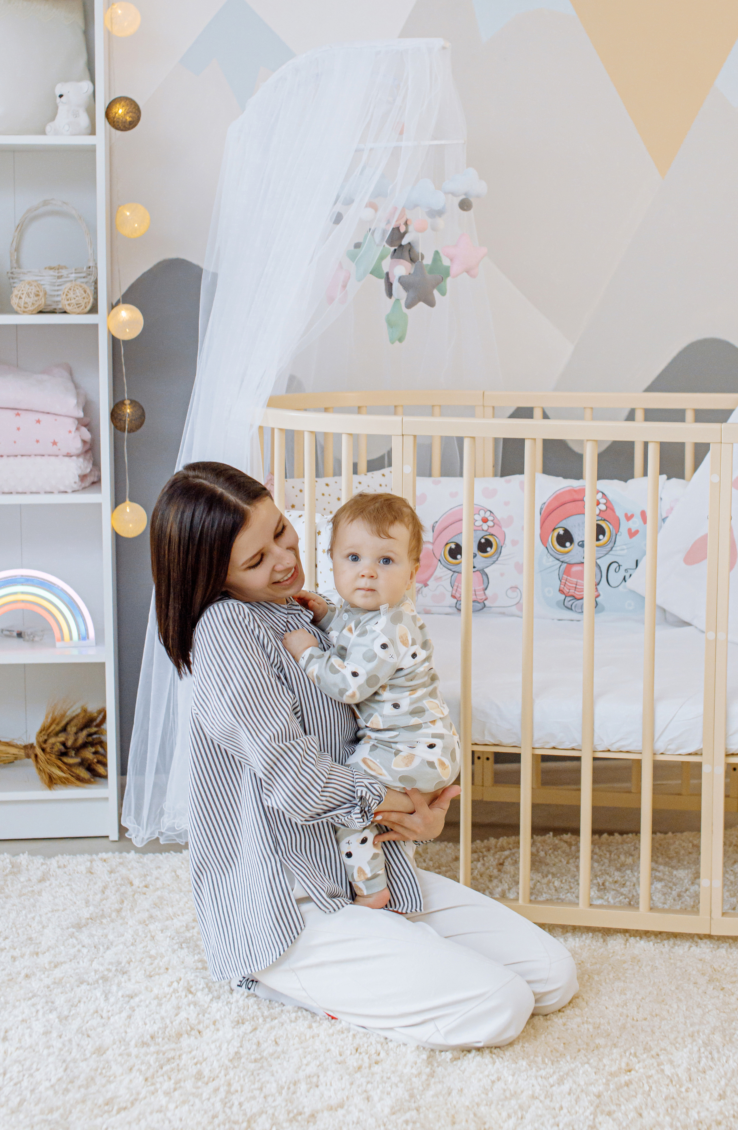 Контент для магазина детской мебели. Фотограф, видеограф