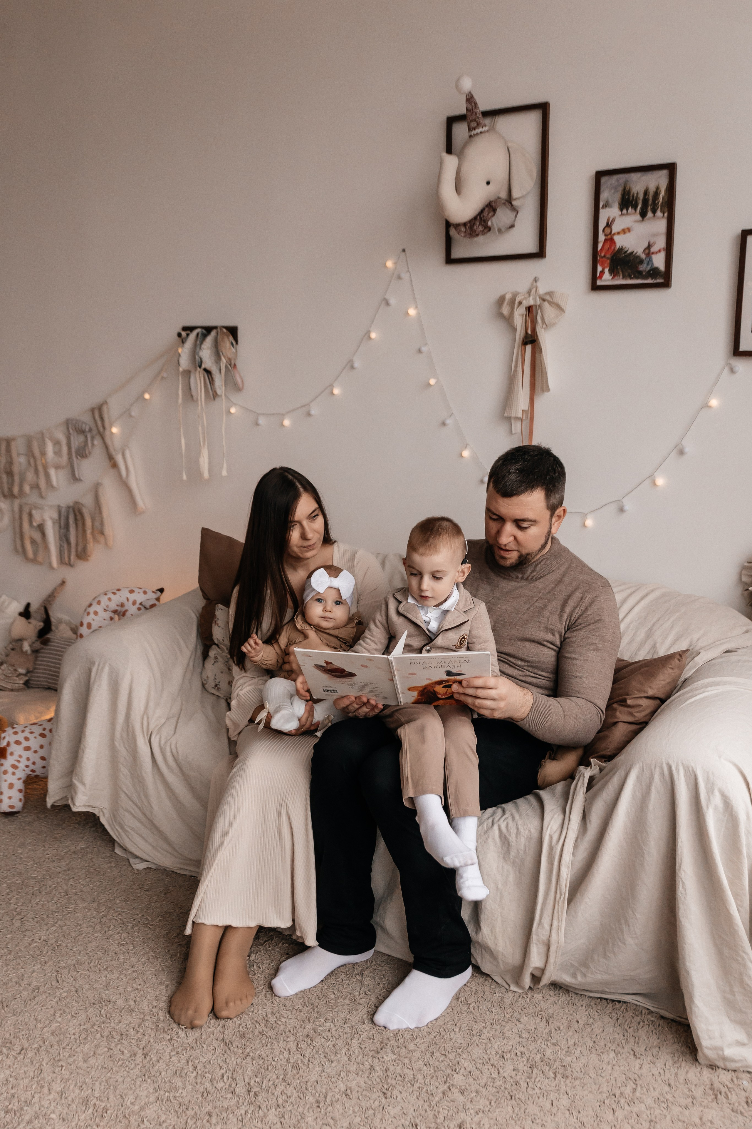 Наталия, Сергей, Максим и Настя. Семейный фотограф Минск Усова Ольга