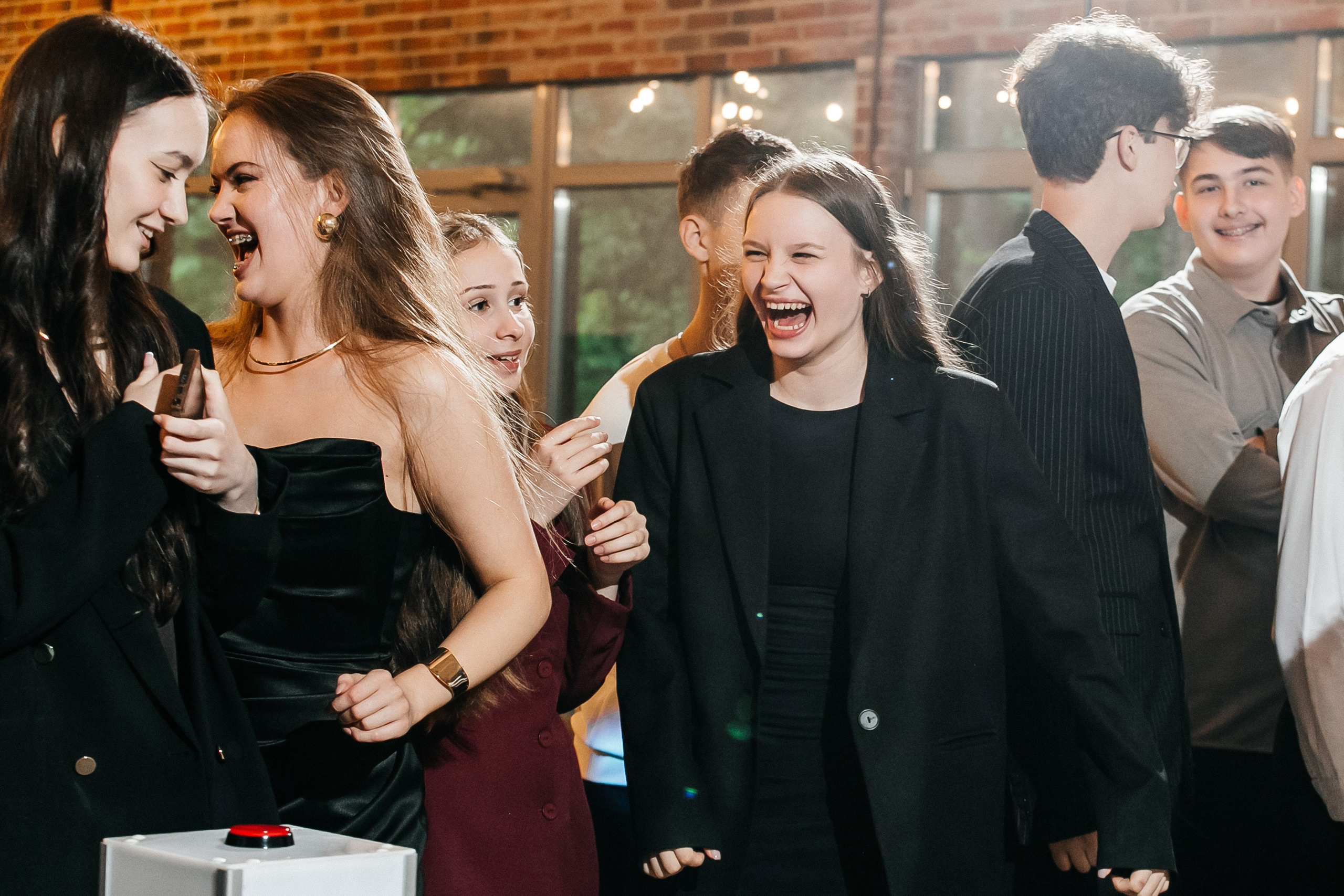 Выпускной 9 класс. Фотограф в Санкт-Петербурге Виктория Безверхая