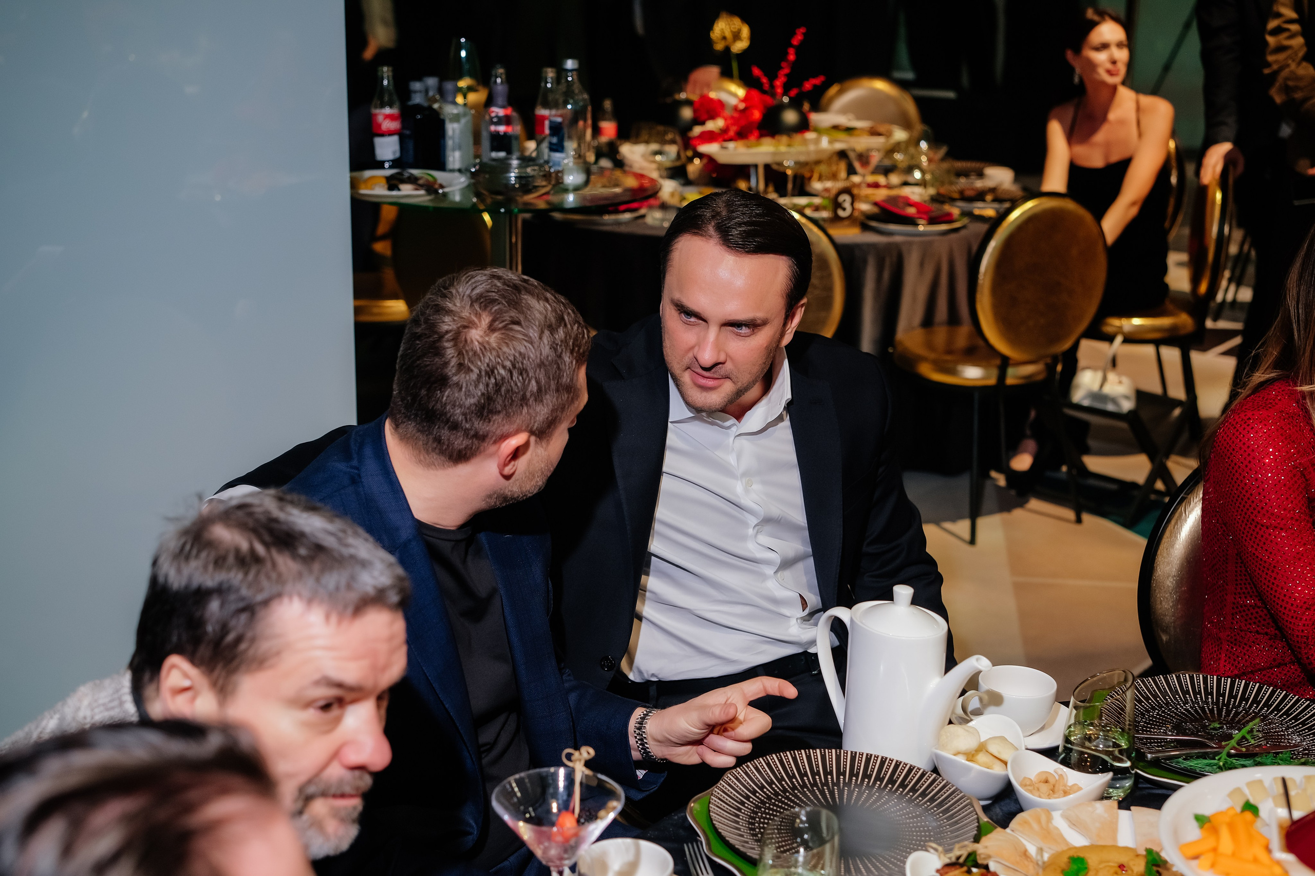 NOMBLE IMPACT CLUB. Репортажный фотограф Москва