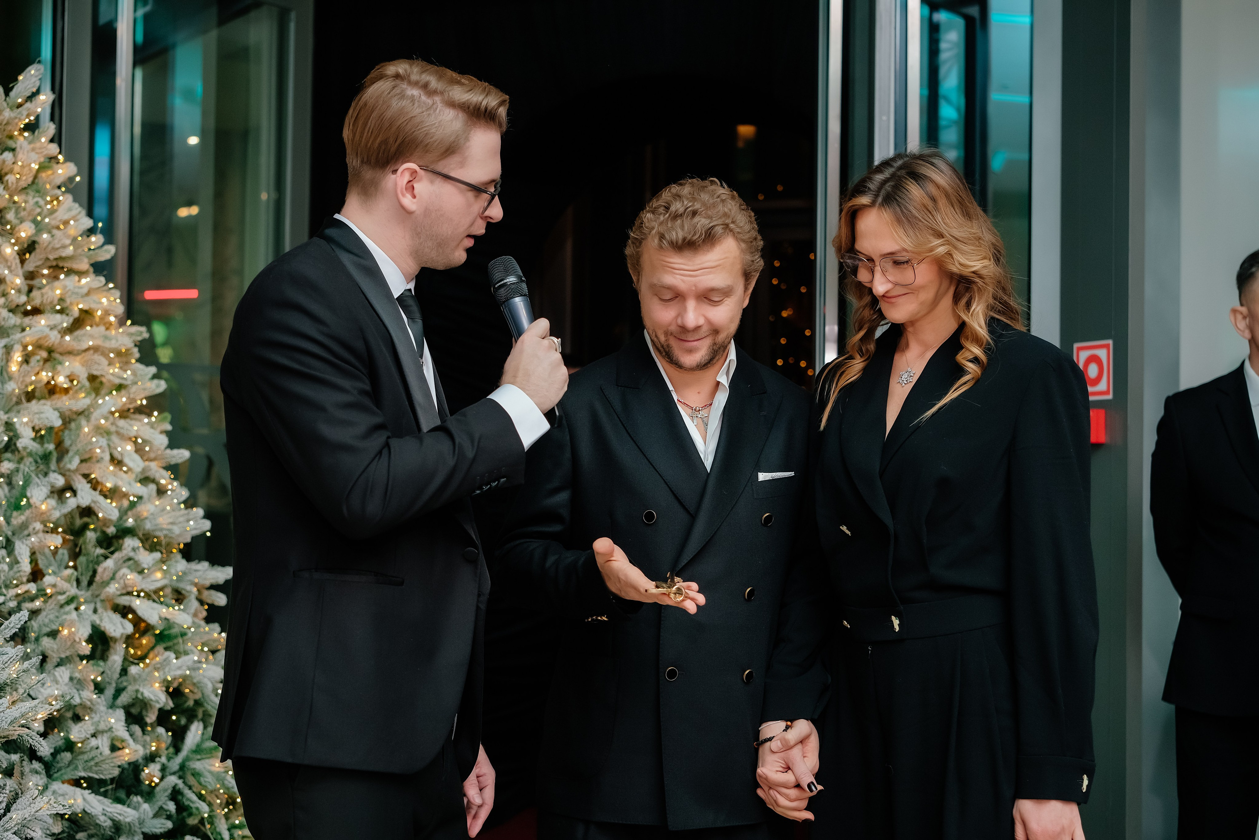 NOMBLE IMPACT CLUB. Репортажный фотограф Москва