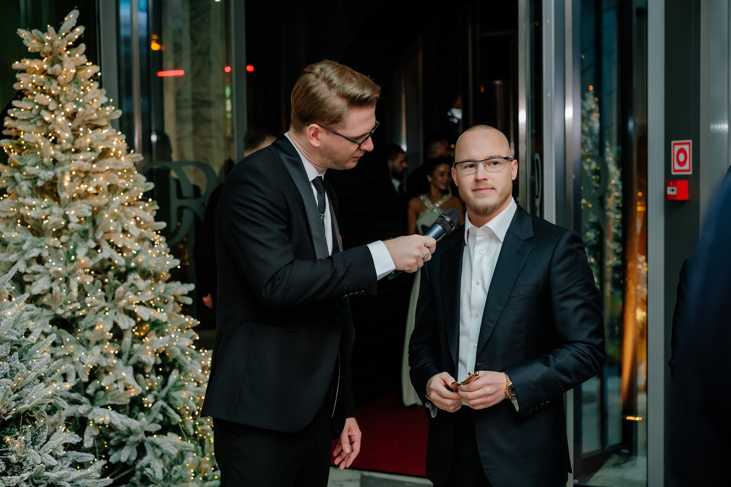 NOMBLE IMPACT CLUB. Репортажный фотограф Москва