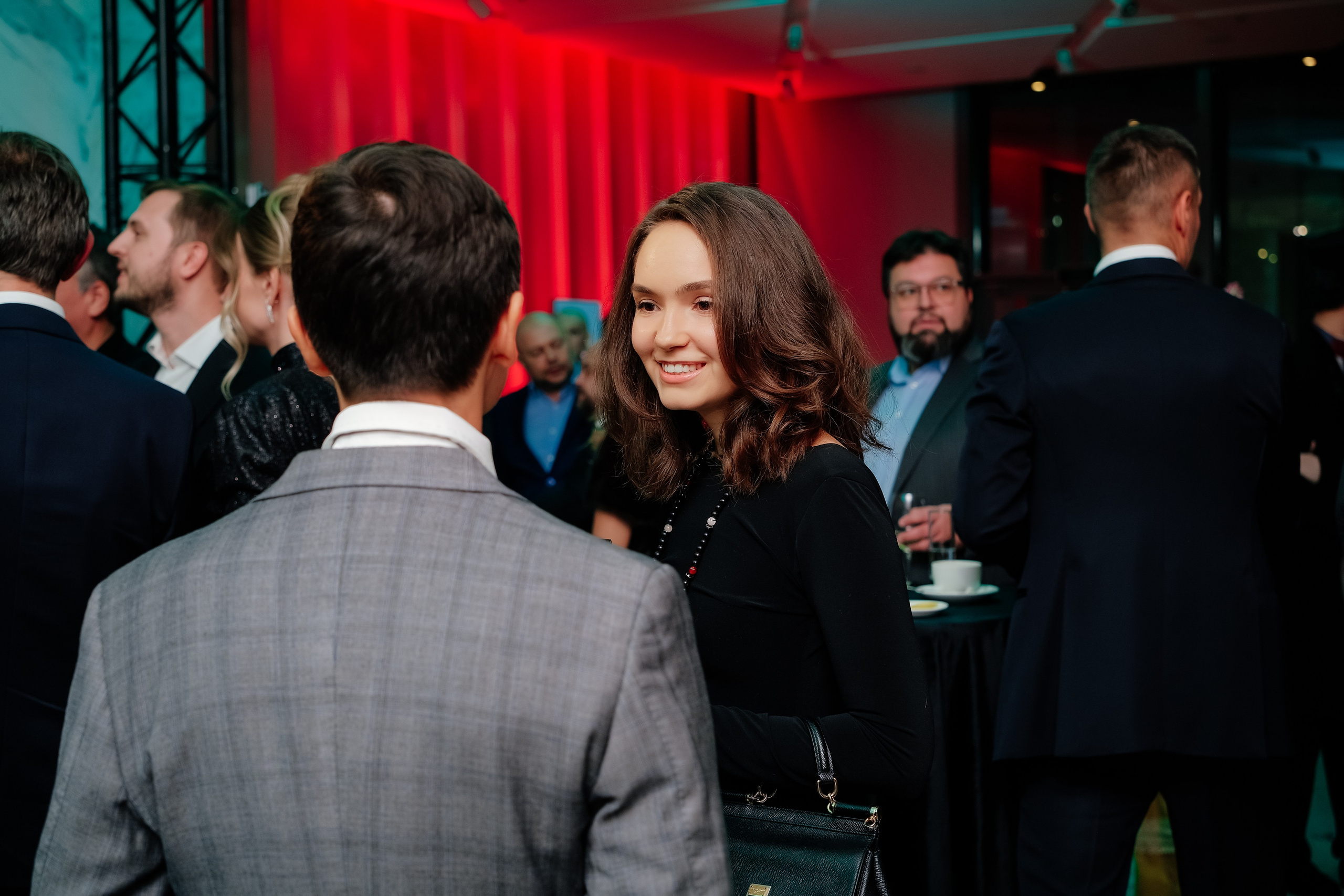 NOMBLE IMPACT CLUB. Репортажный фотограф Москва