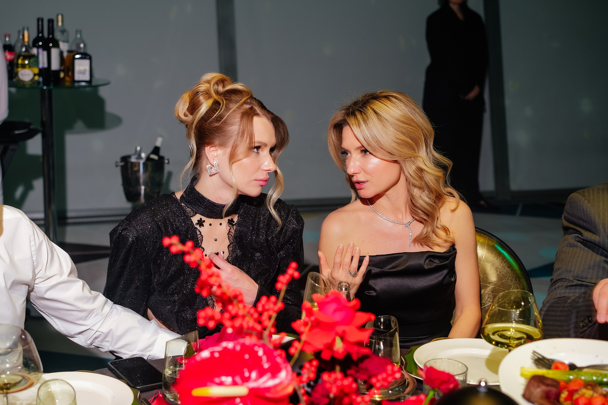 NOMBLE IMPACT CLUB. Репортажный фотограф Москва
