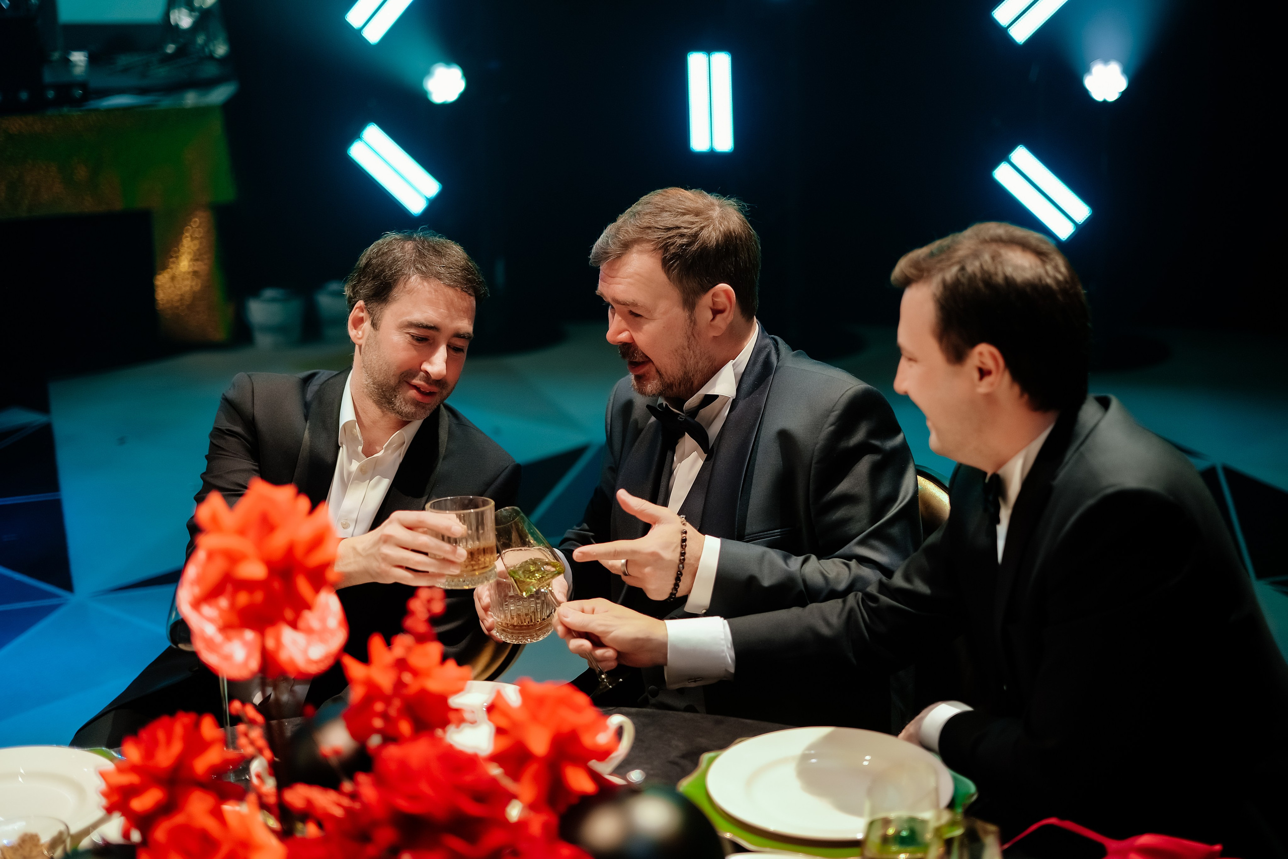 NOMBLE IMPACT CLUB. Репортажный фотограф Москва