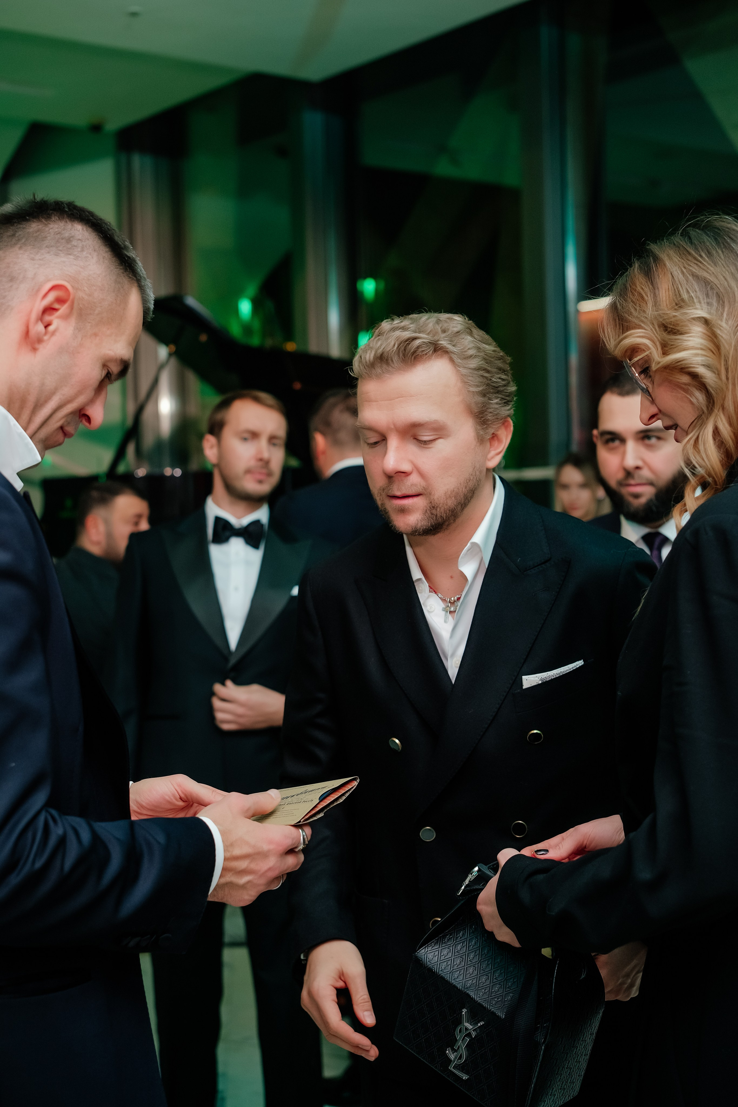 NOMBLE IMPACT CLUB. Репортажный фотограф Москва