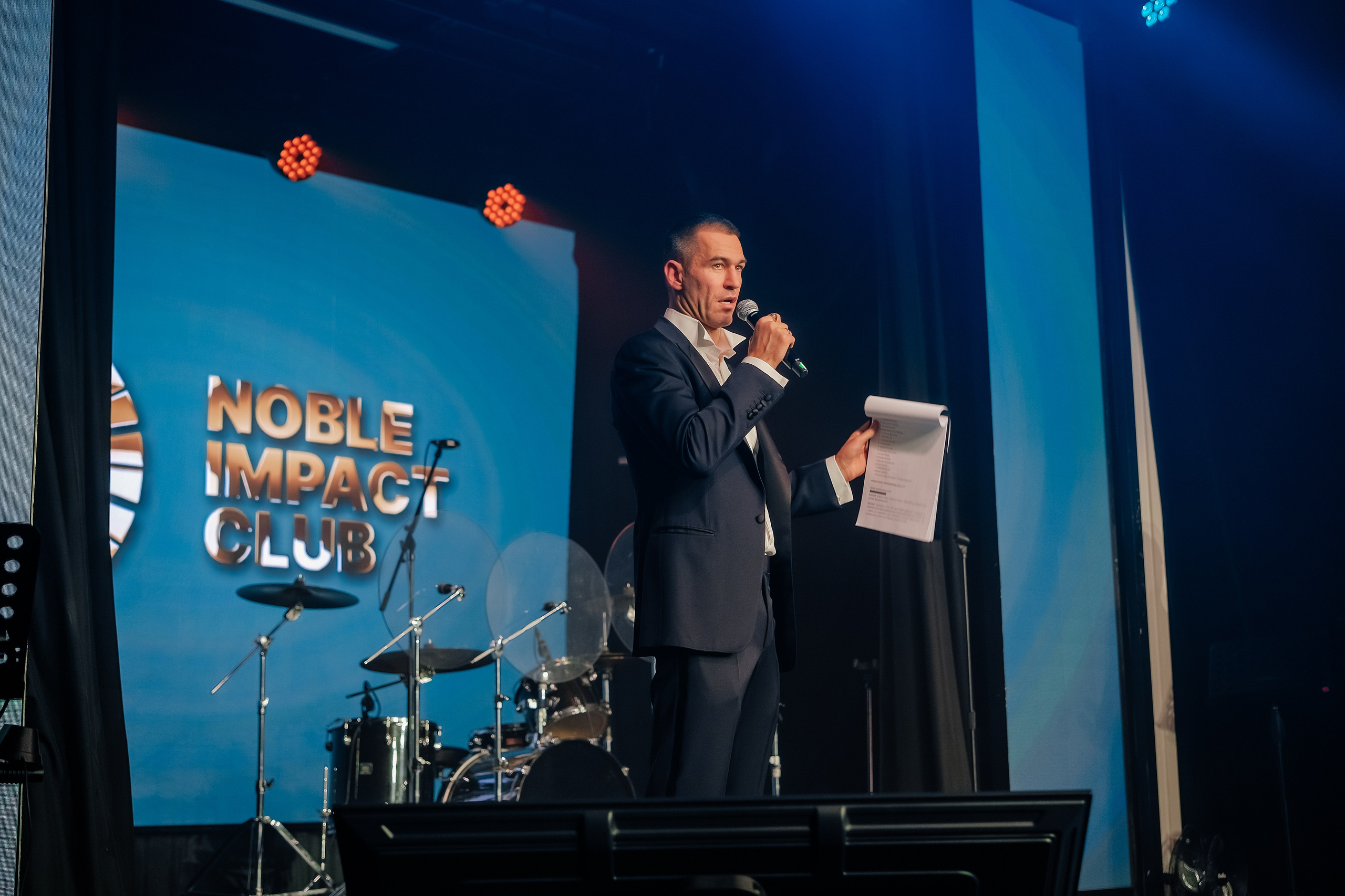 NOMBLE IMPACT CLUB. Репортажный фотограф Москва