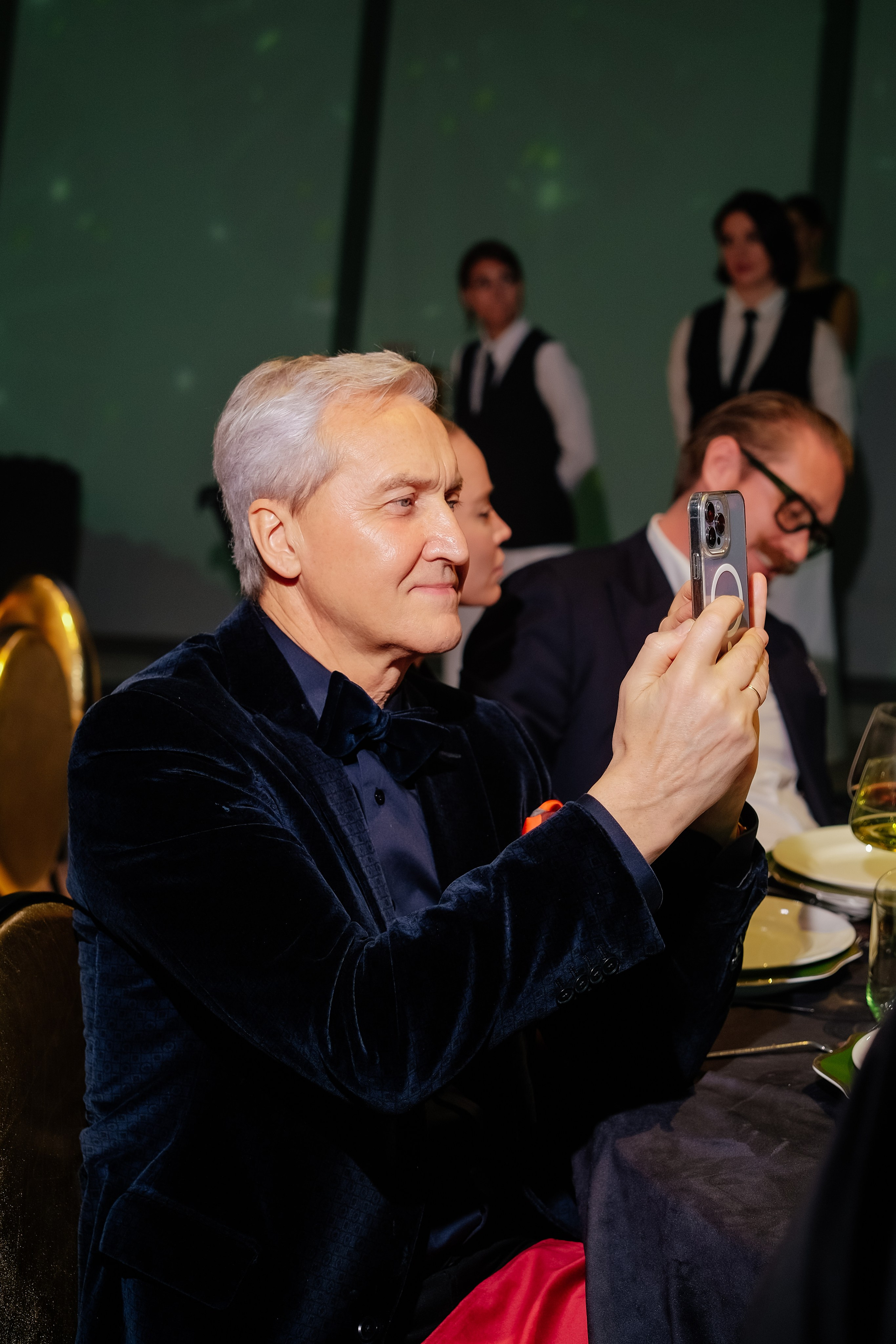 NOMBLE IMPACT CLUB. Репортажный фотограф Москва
