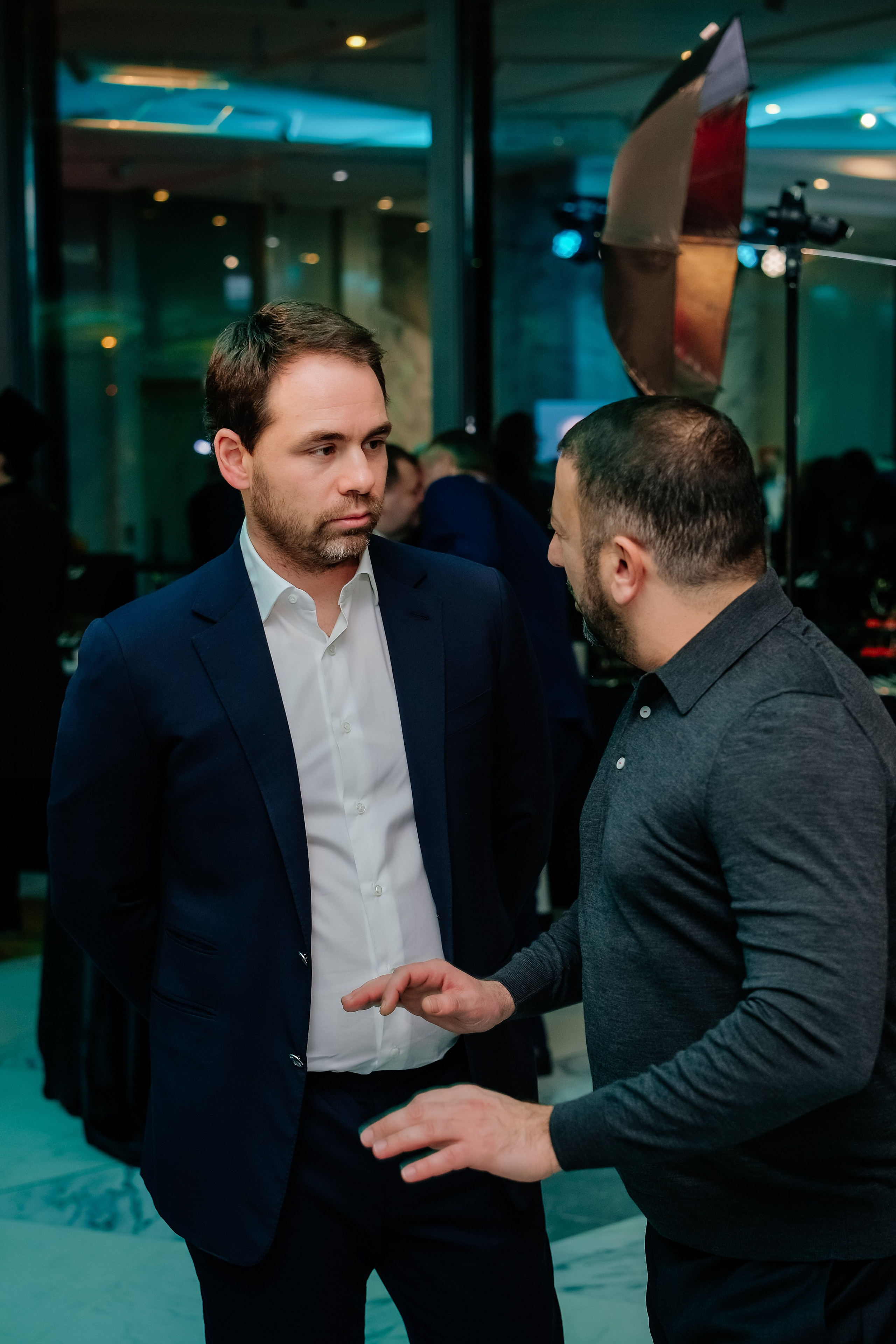 NOMBLE IMPACT CLUB. Репортажный фотограф Москва