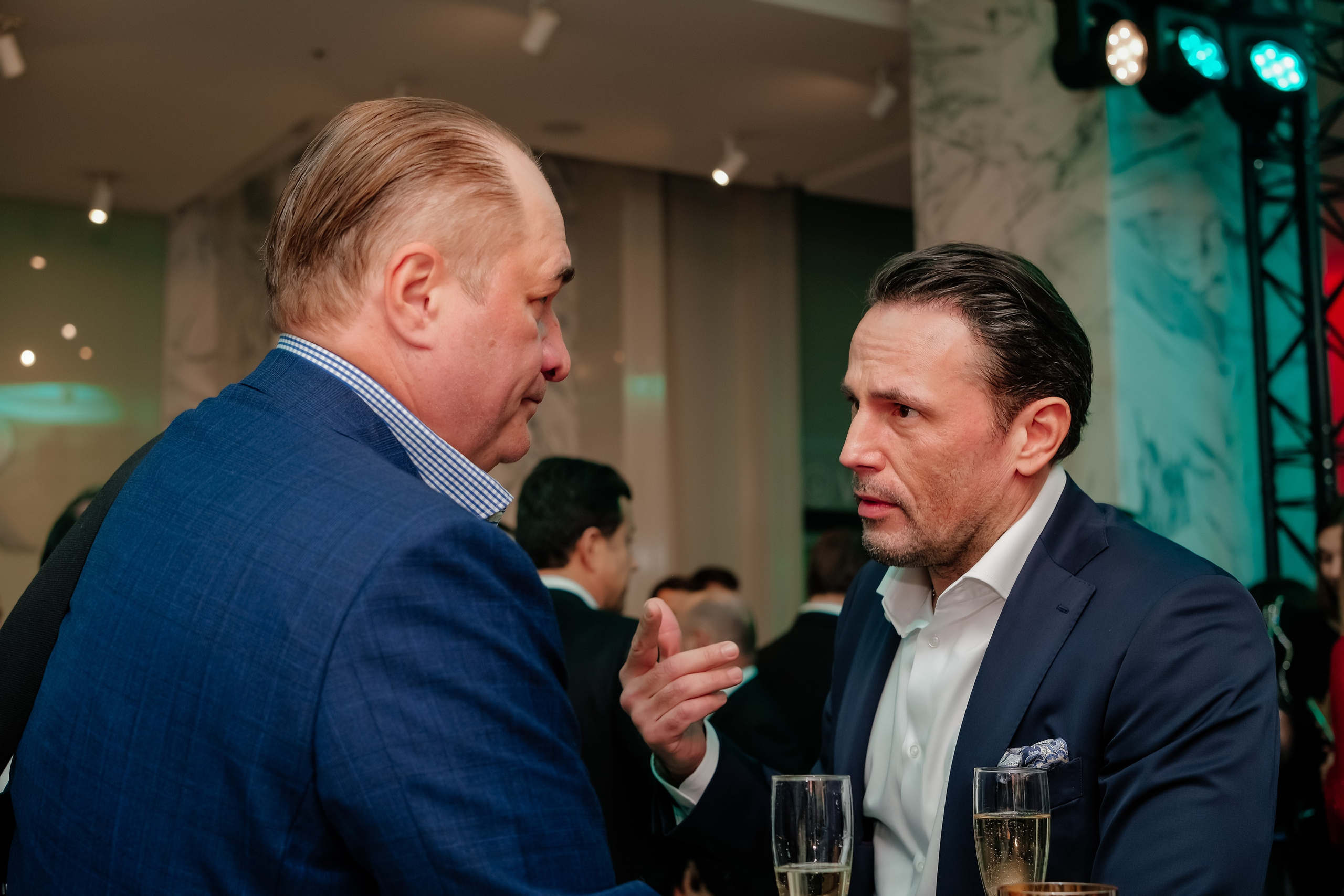 NOMBLE IMPACT CLUB. Репортажный фотограф Москва